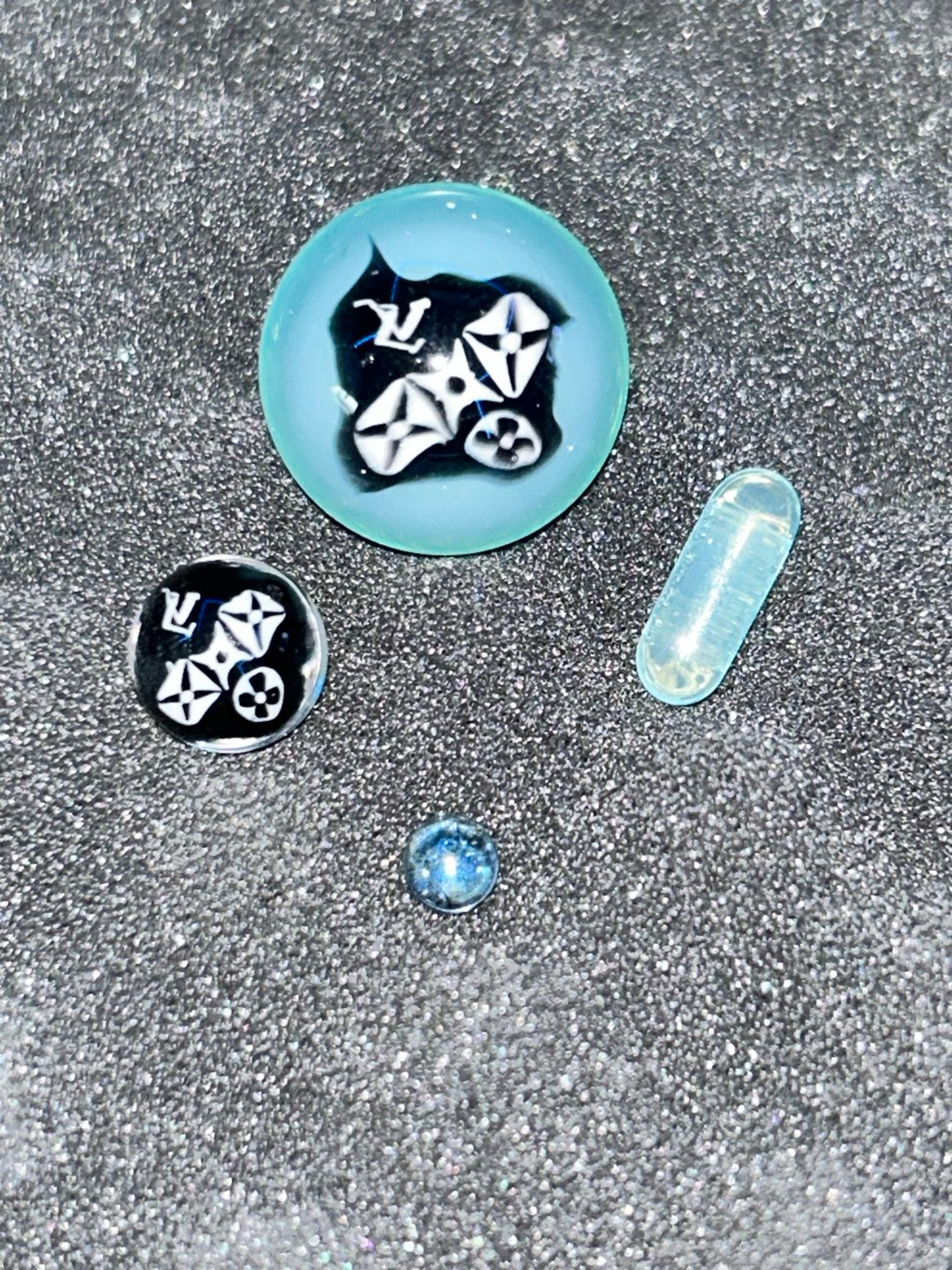 Preview pic of Slurper complete awt Louis vouton