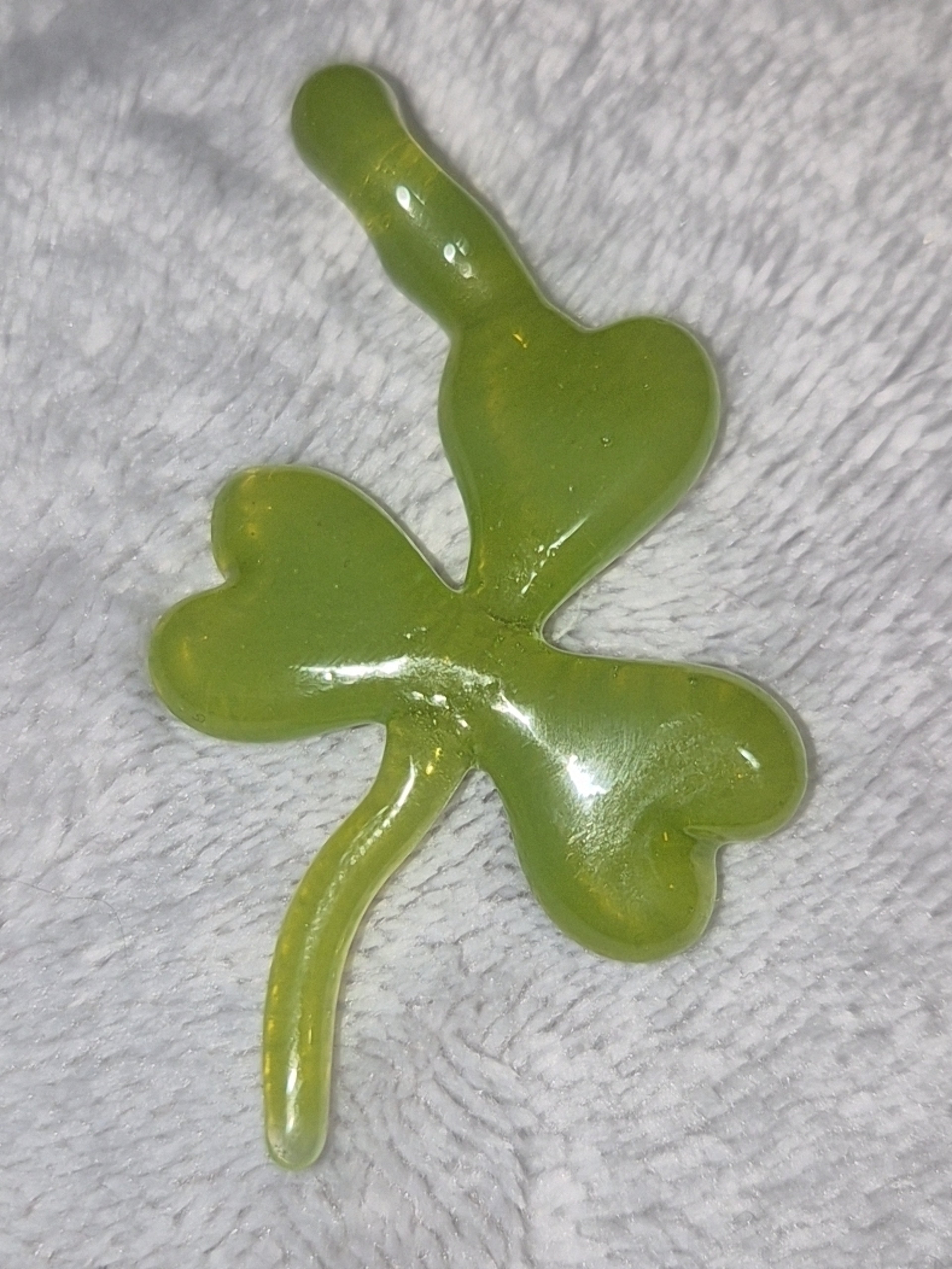 Shamrock pendant image 0