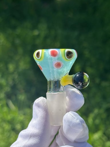 Preview pic of Dot Stack Slide Bowl