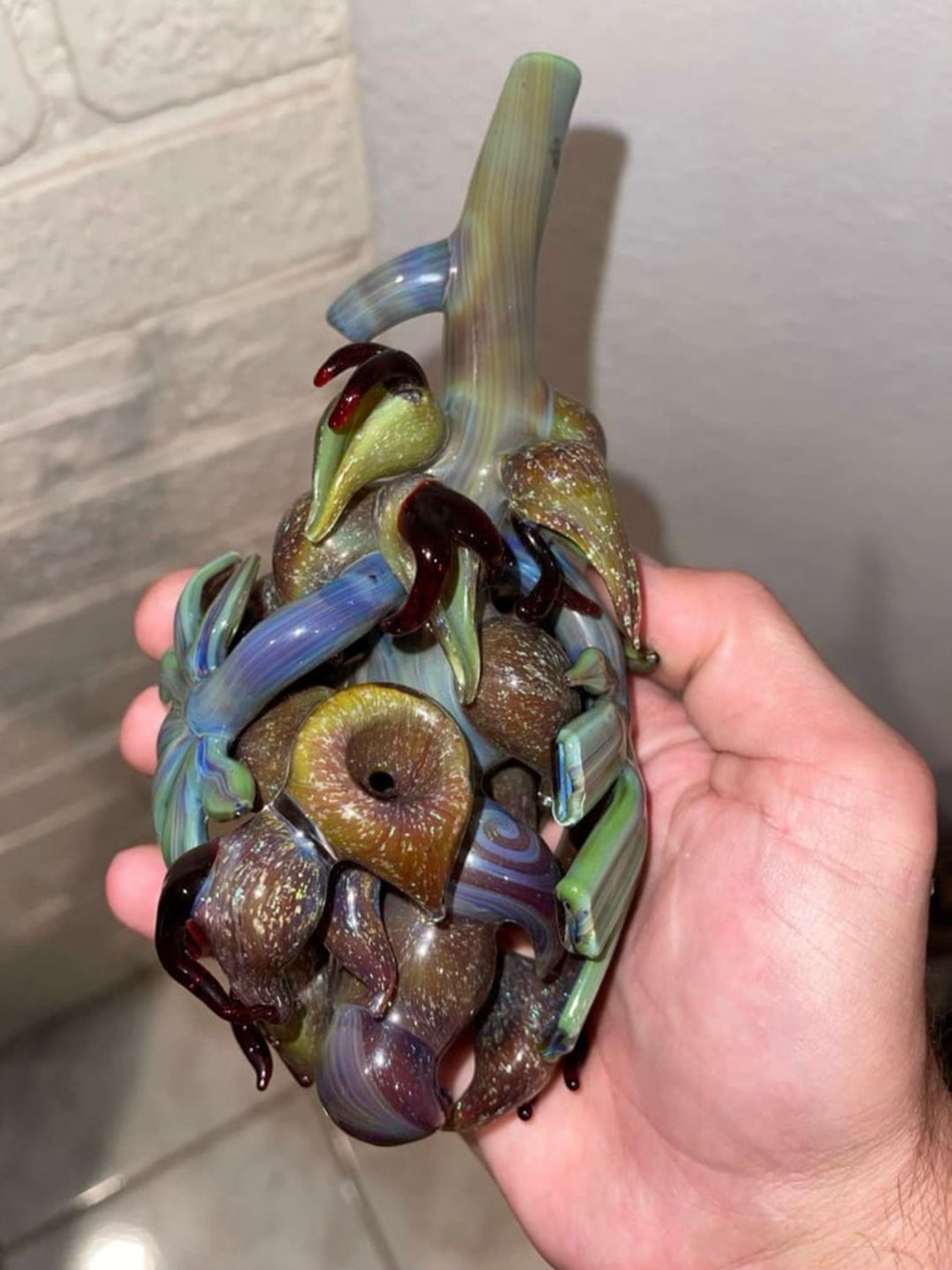 Preview pic of Gray nug pipe & holy water dry pipe