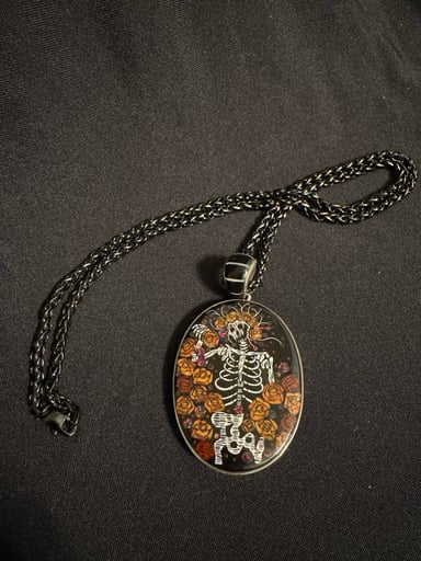 Preview pic of David R Freeland Jr Designs stone inlaid pendant