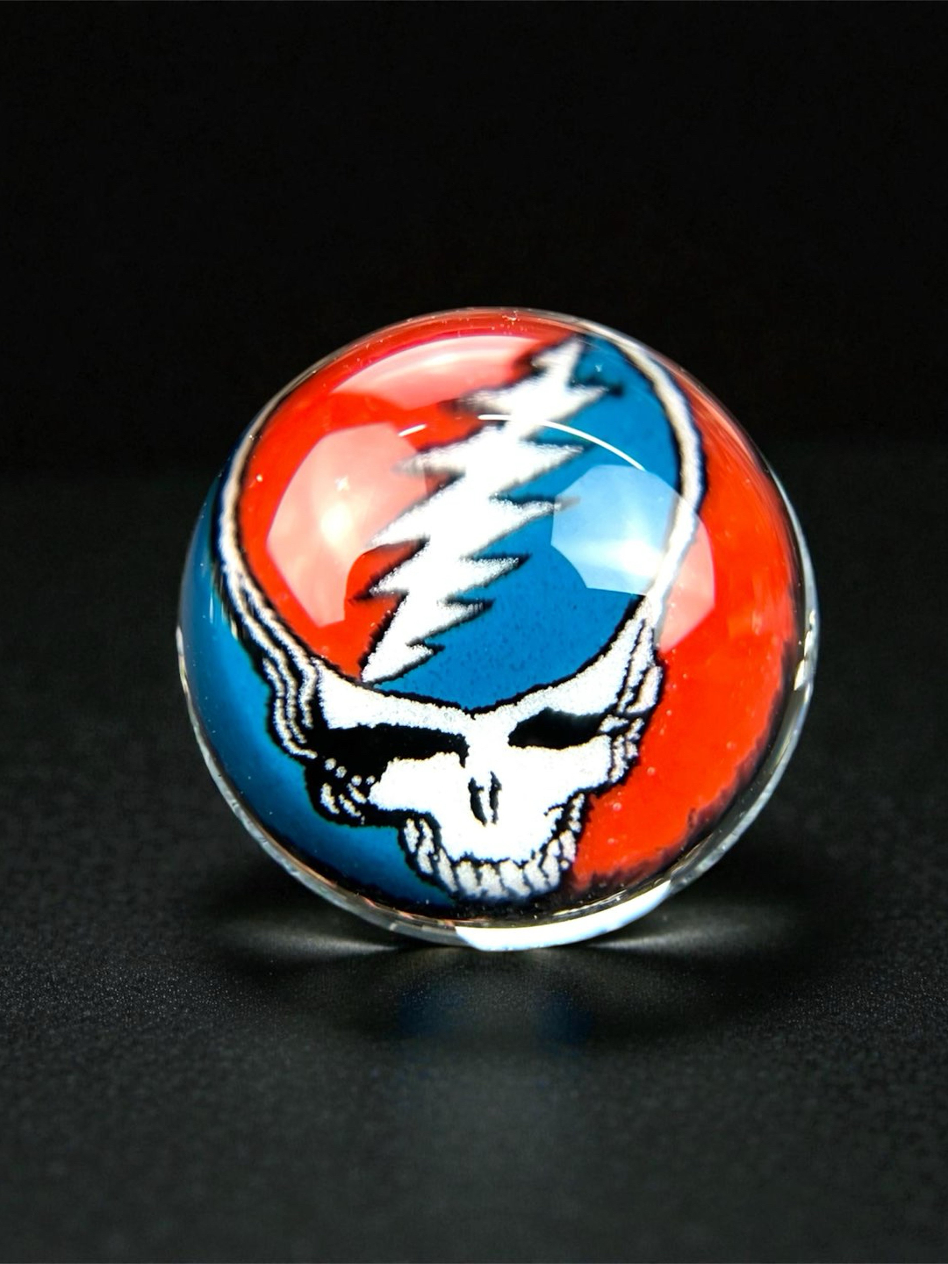 Preview pic of Steven H Glass – Grateful Dead Skull Millie Valve Marble (12–13mm)