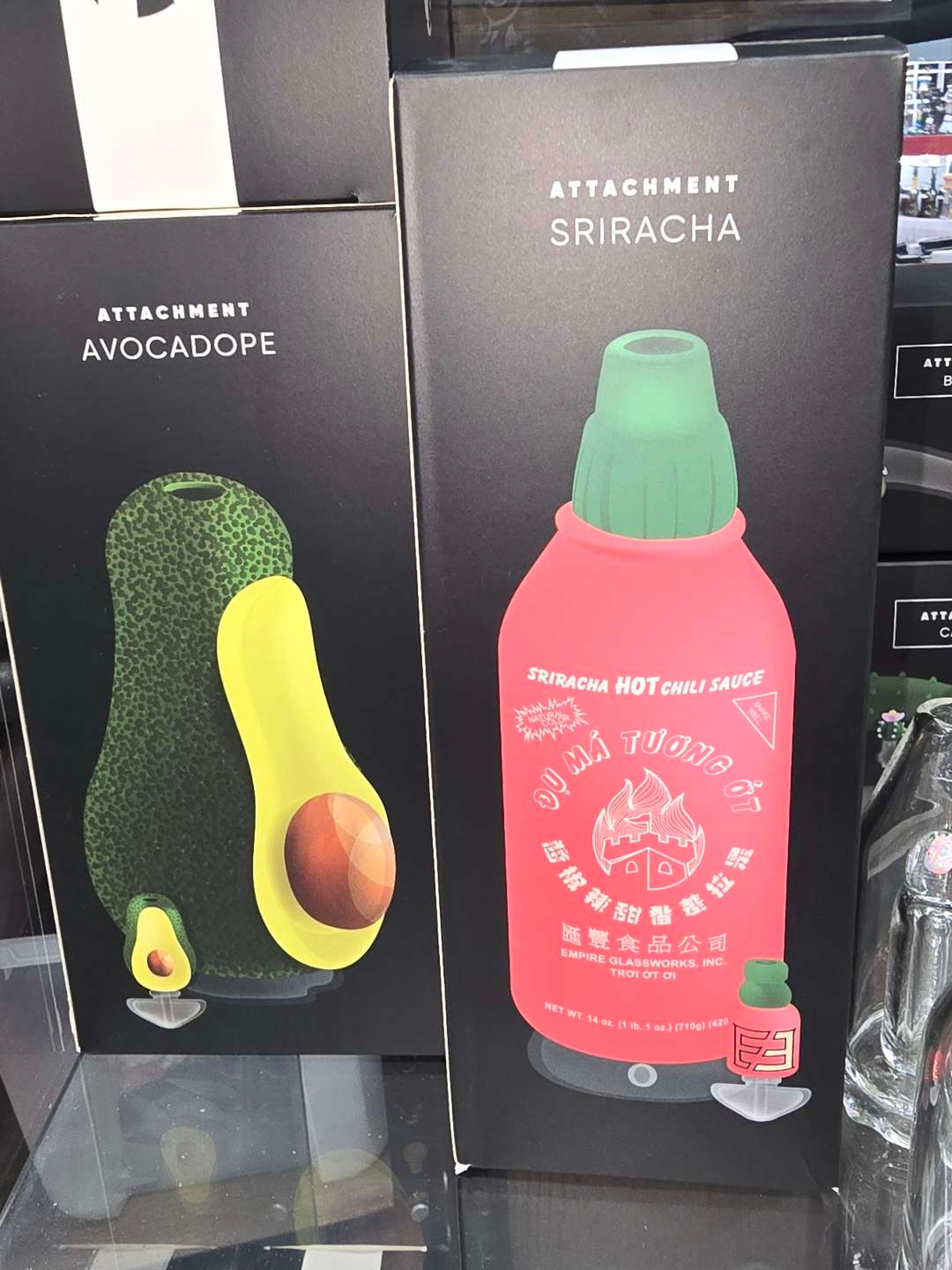 Preview pic of Some stuff laying around