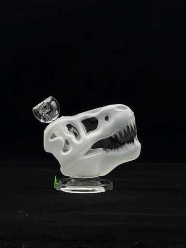 Preview pic of Jurassic Spark Dinosaur Skull Bong