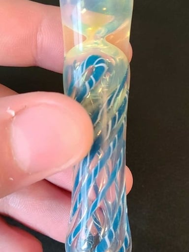 Preview pic of Thick glass chillims