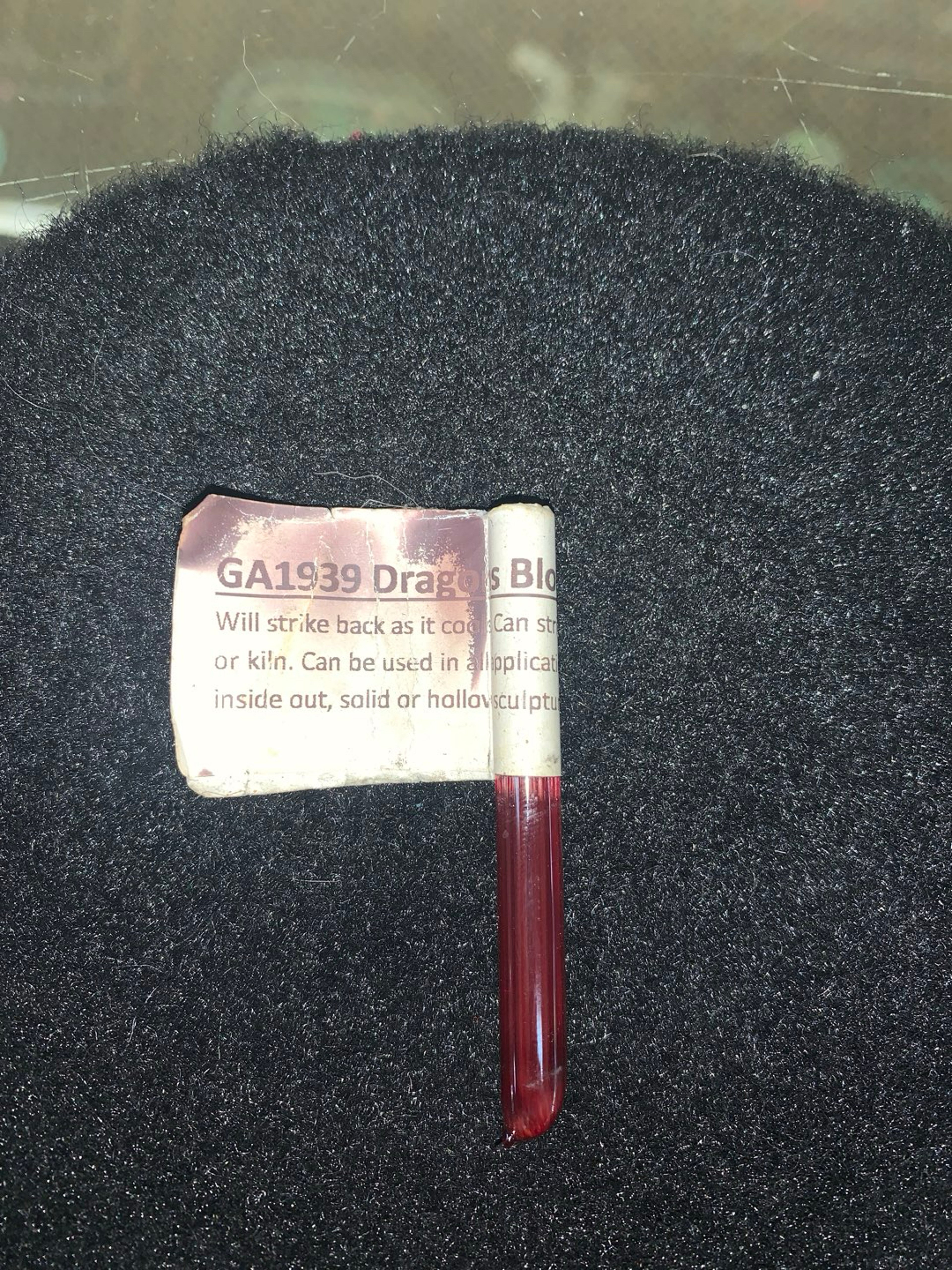 Preview pic of GA1939 Dragons blood. Anyone got any rods? Got one rod left and need some