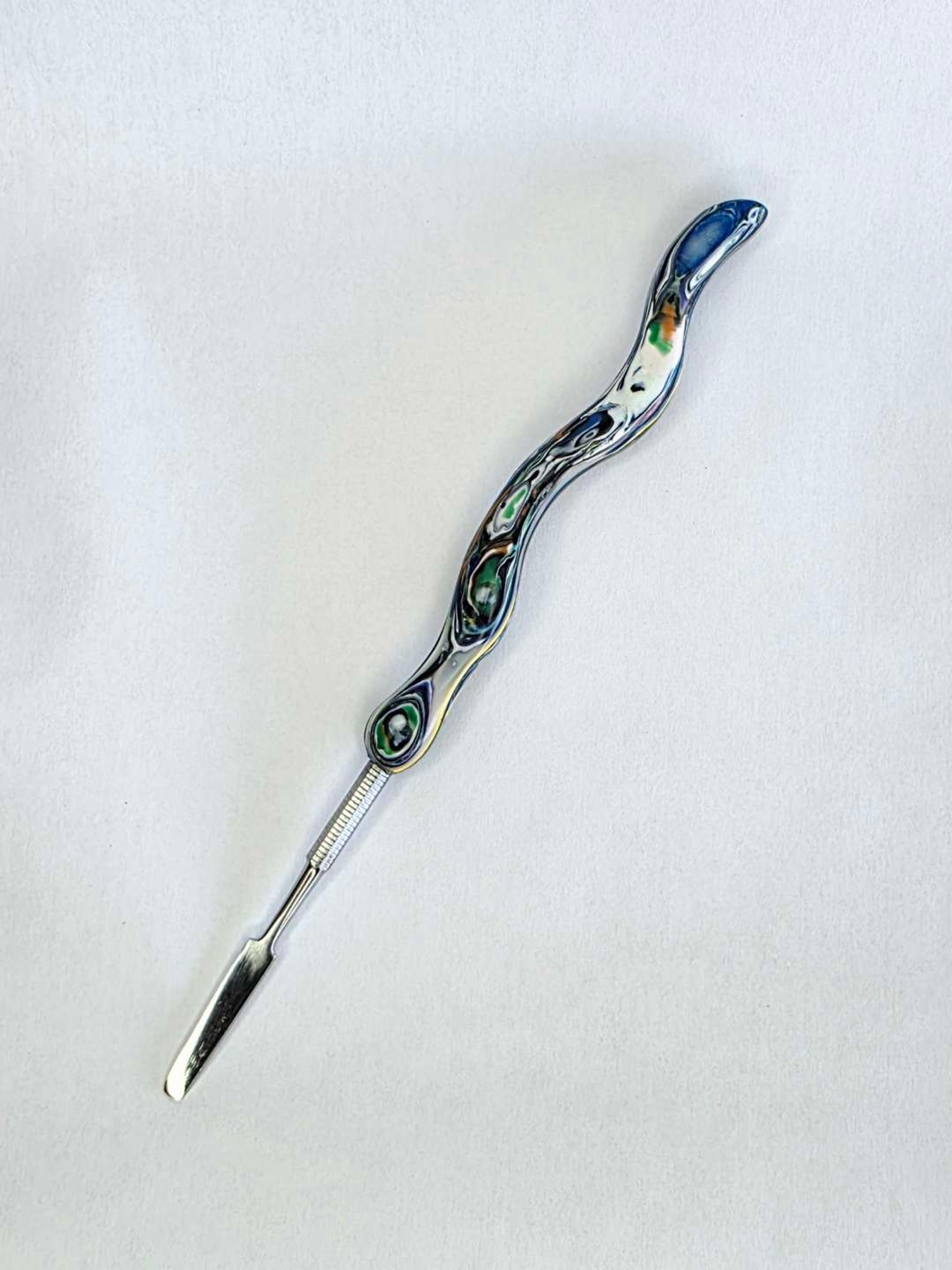 Iridescent Snake Dab Tool - by The Mellow Box image 0