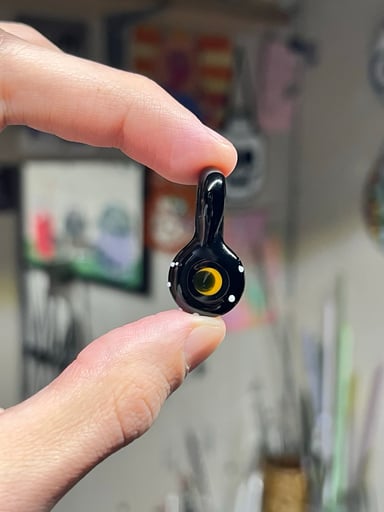 Preview pic of Moon in the sky pendant