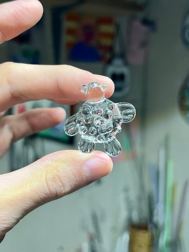 Preview pic of Clear turtle pendant