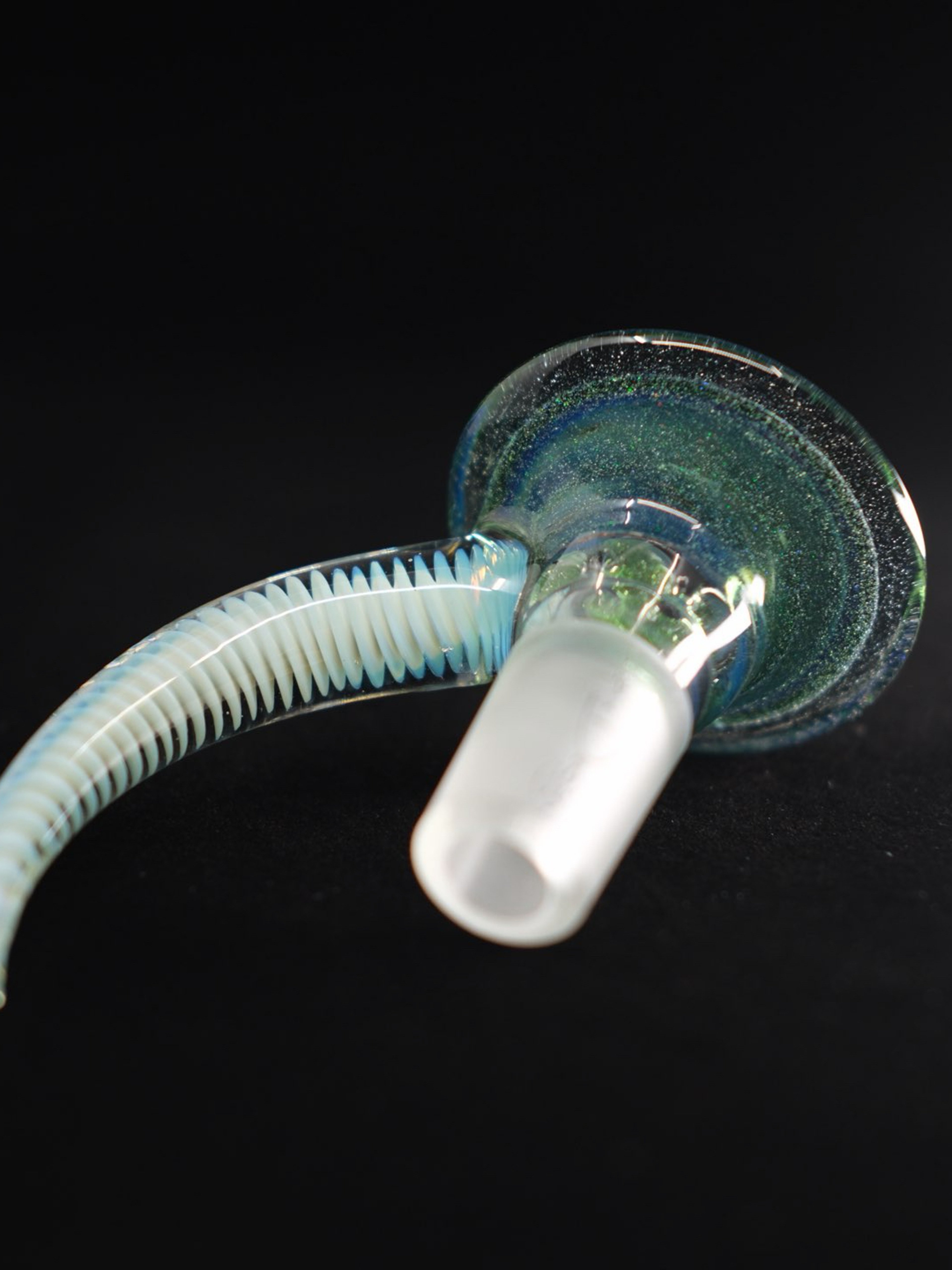 Green Crushed Opal 4 Hole Slide W/Blue Spiral Horn image 0