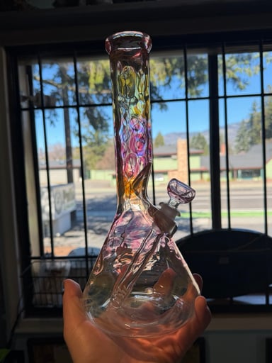 Preview pic of Mary Jane’s Glass Fumed Beaker