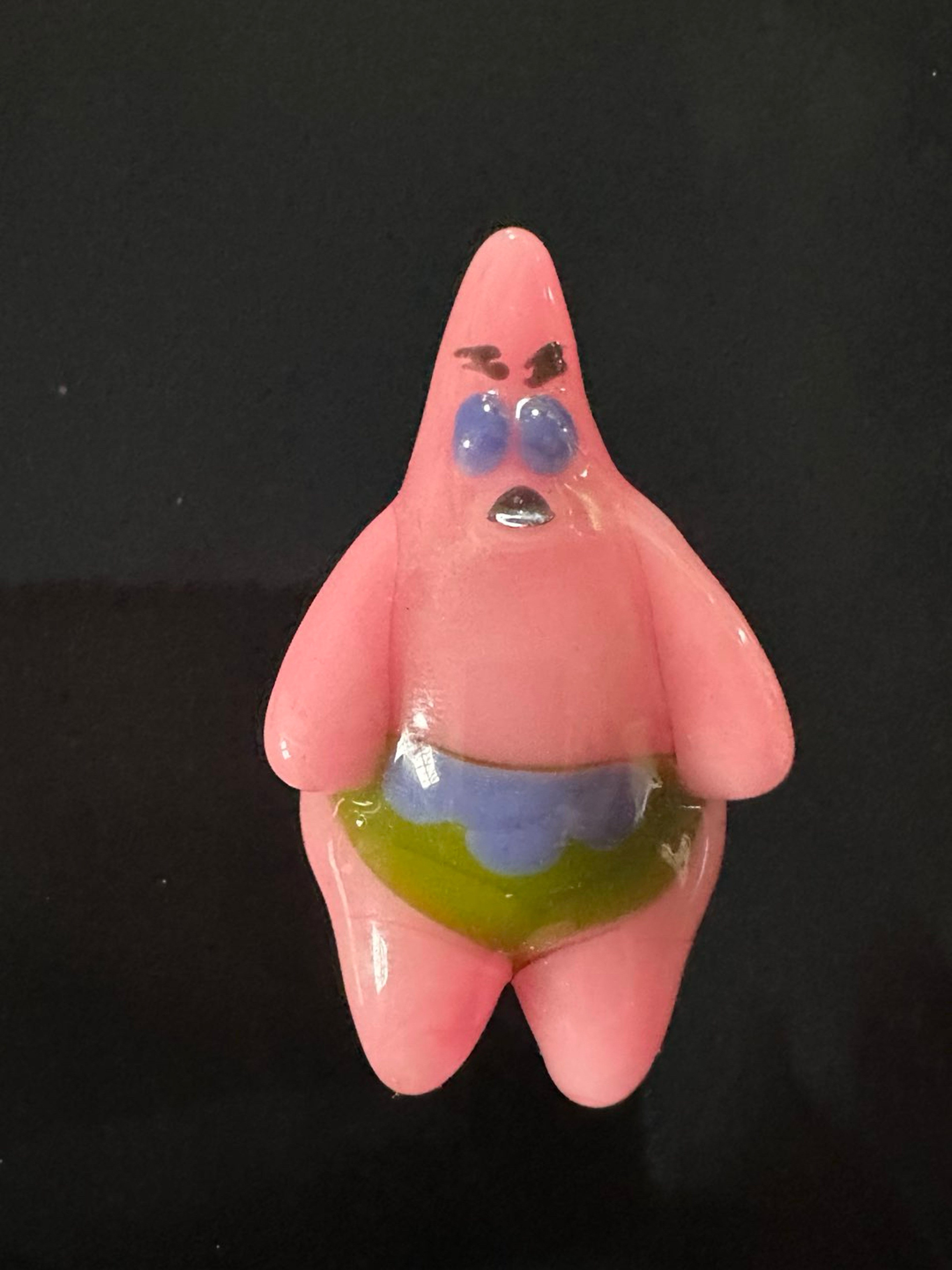 Patrick wedgie pendant image 0