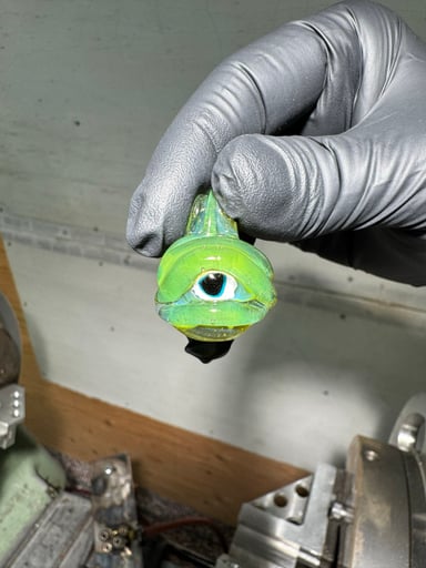 Preview pic of Exp Green Opal Eye Pendant