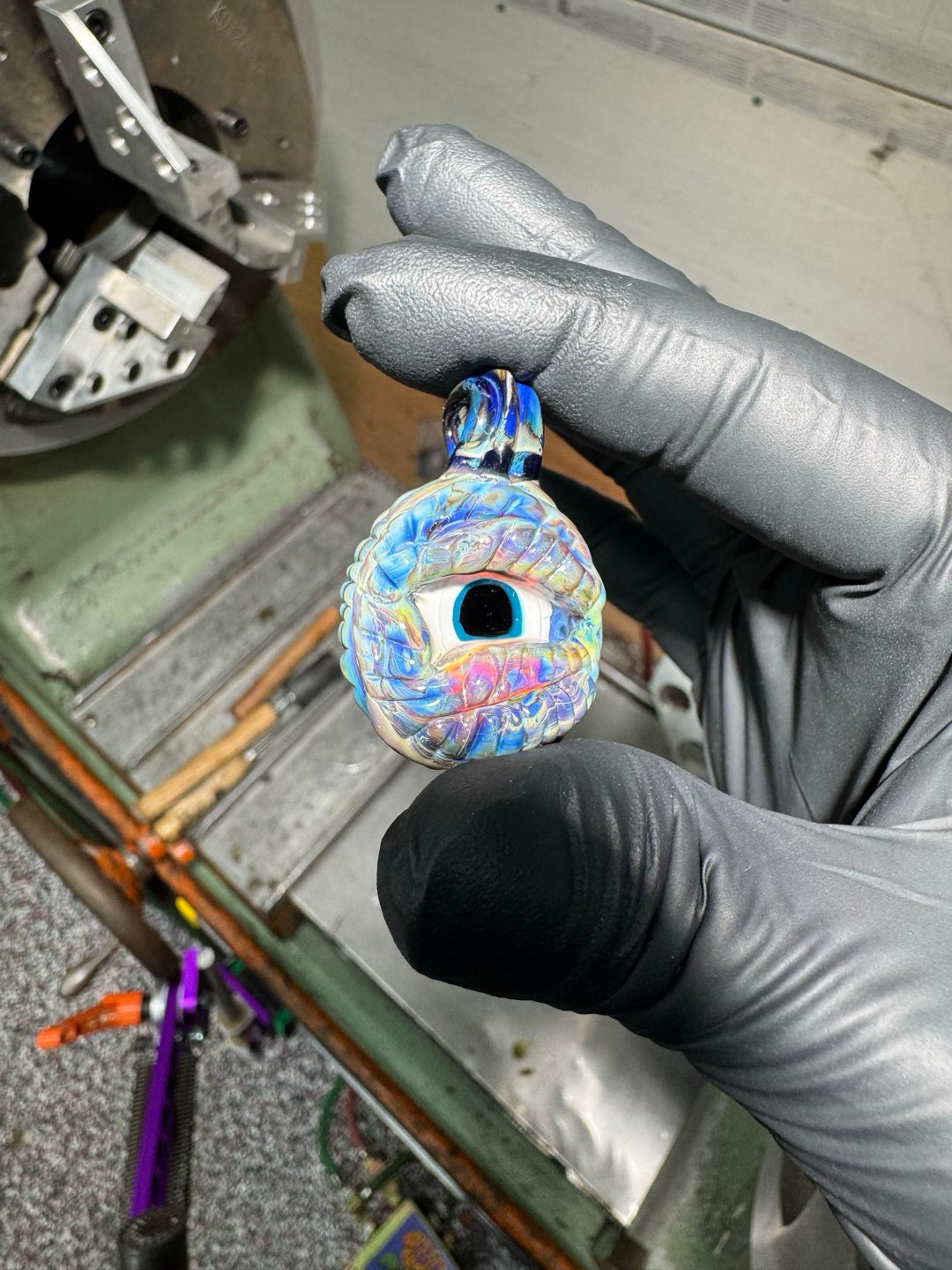 Preview pic of Eyeball Pendant