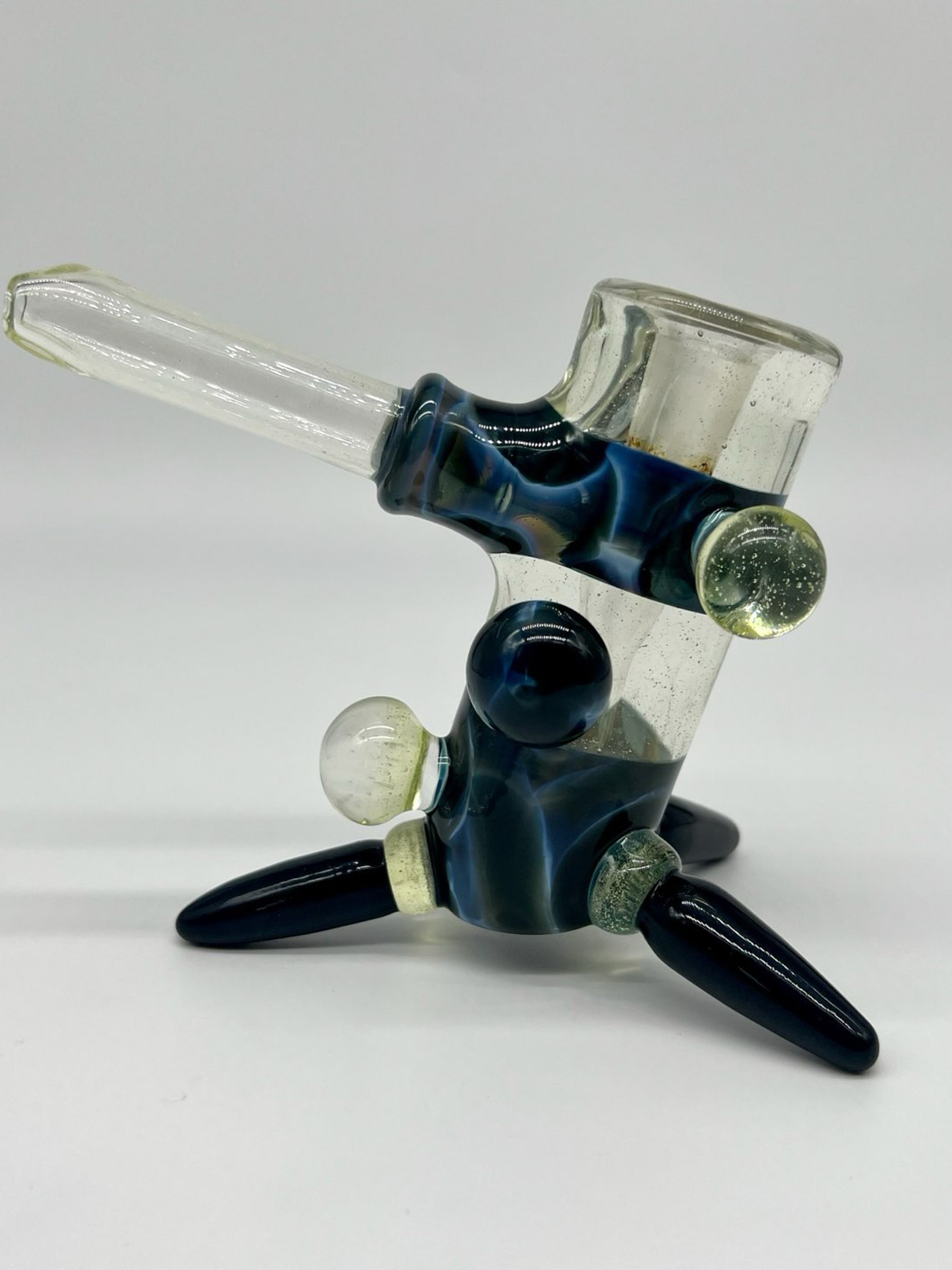 Preview pic of Fade to black and UV reactive