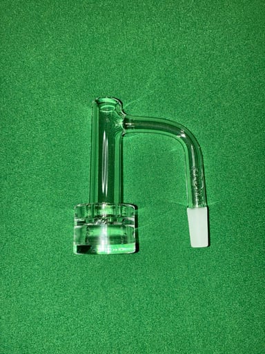 Preview pic of 10mm 90 degree fat dish banger