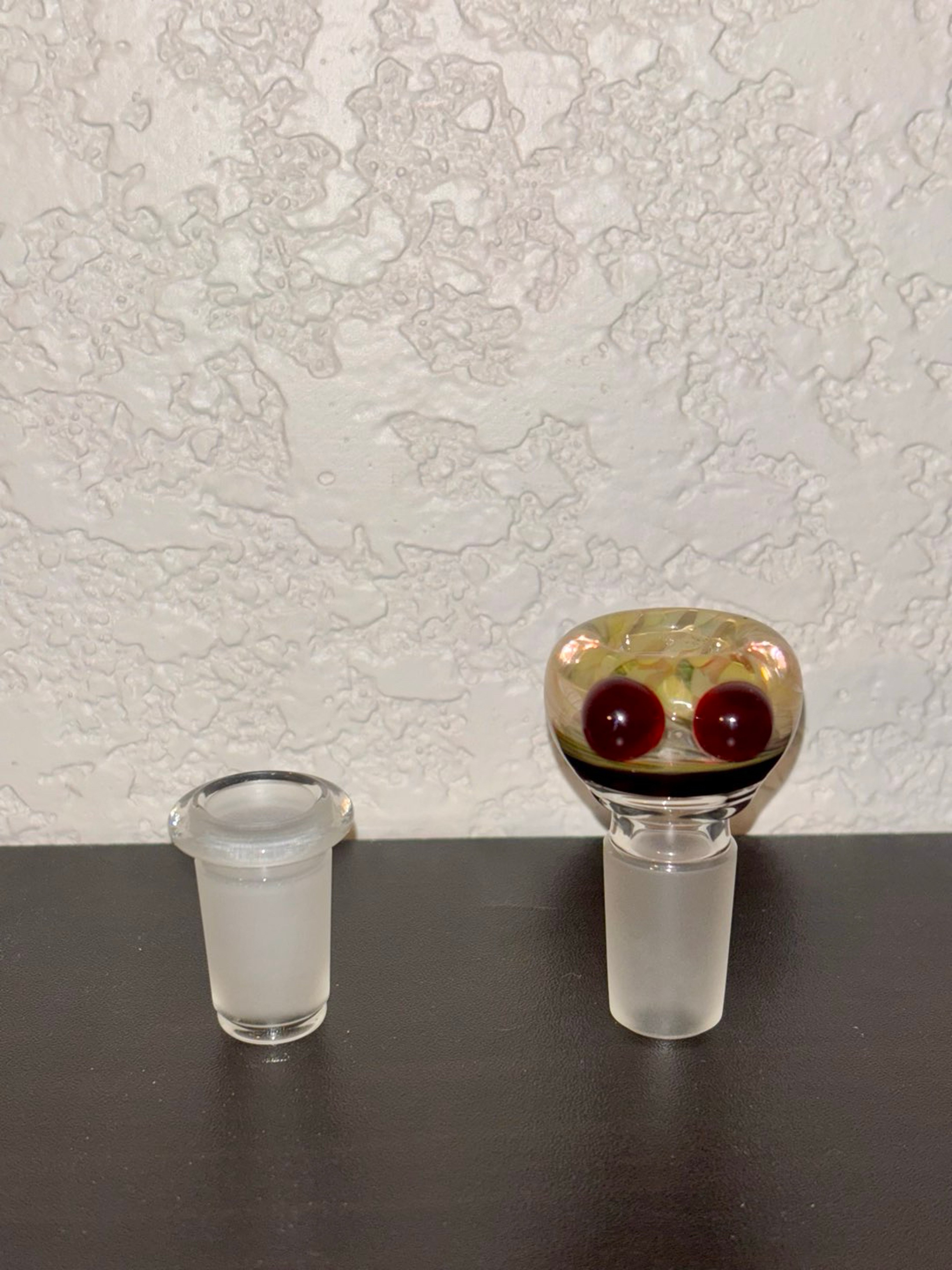 Preview pic of FROSTED GLASS ADAPTER 18mm TO 14mm WITH SLIDE