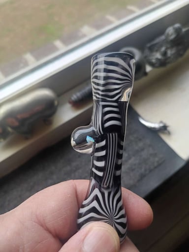 Preview pic of Willstar chillum