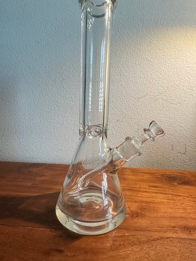 Preview pic of Collin Beaker style bong
