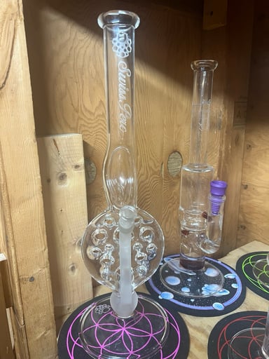 Preview pic of Swiss 15 hole - frosted stem