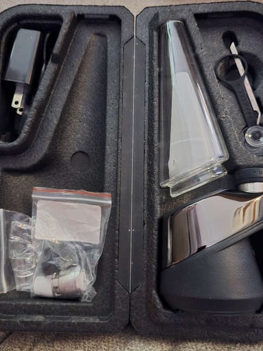 Preview pic of Puffco Peak OG