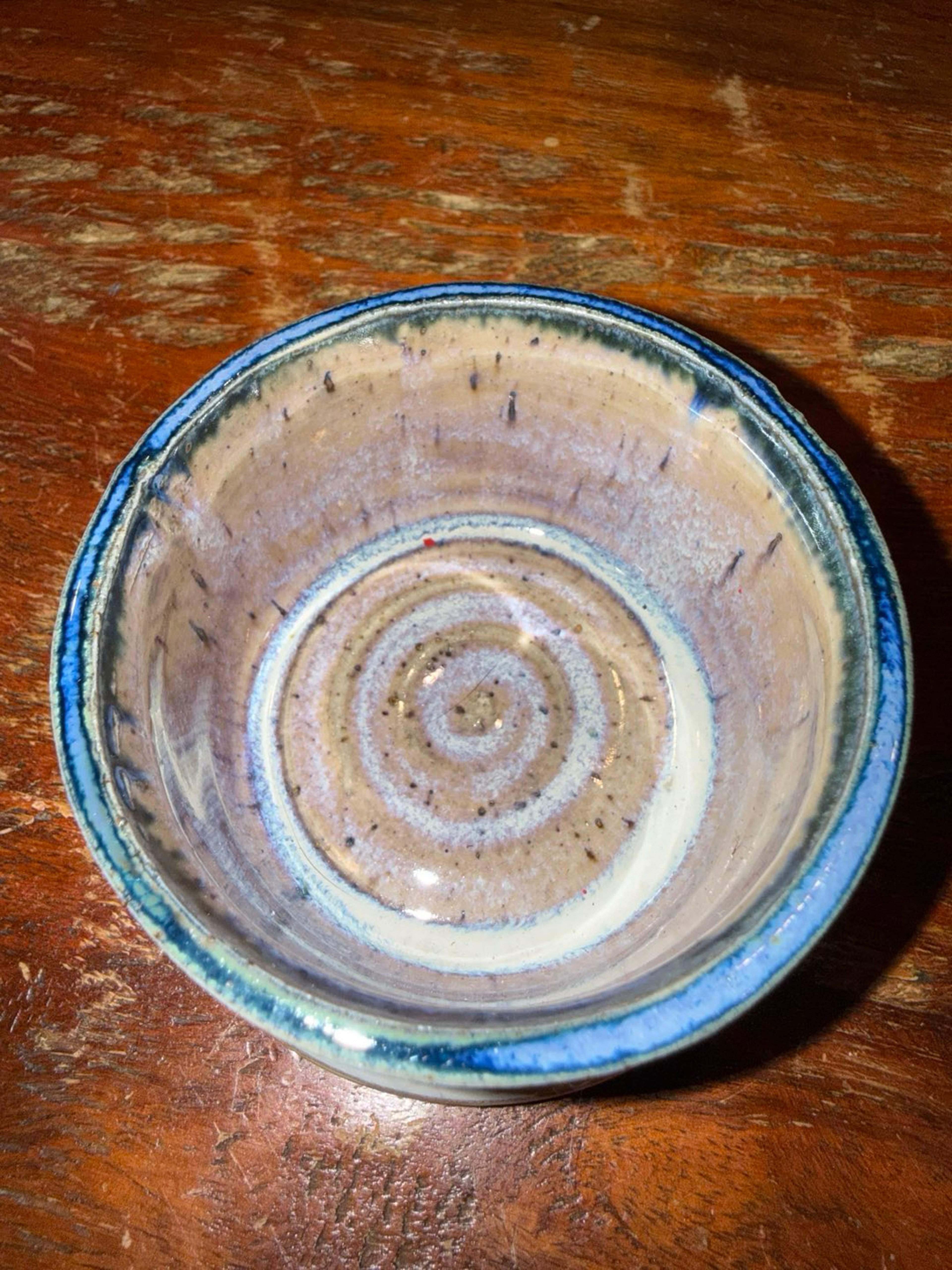 Preview pic of Ceramic ashtray
