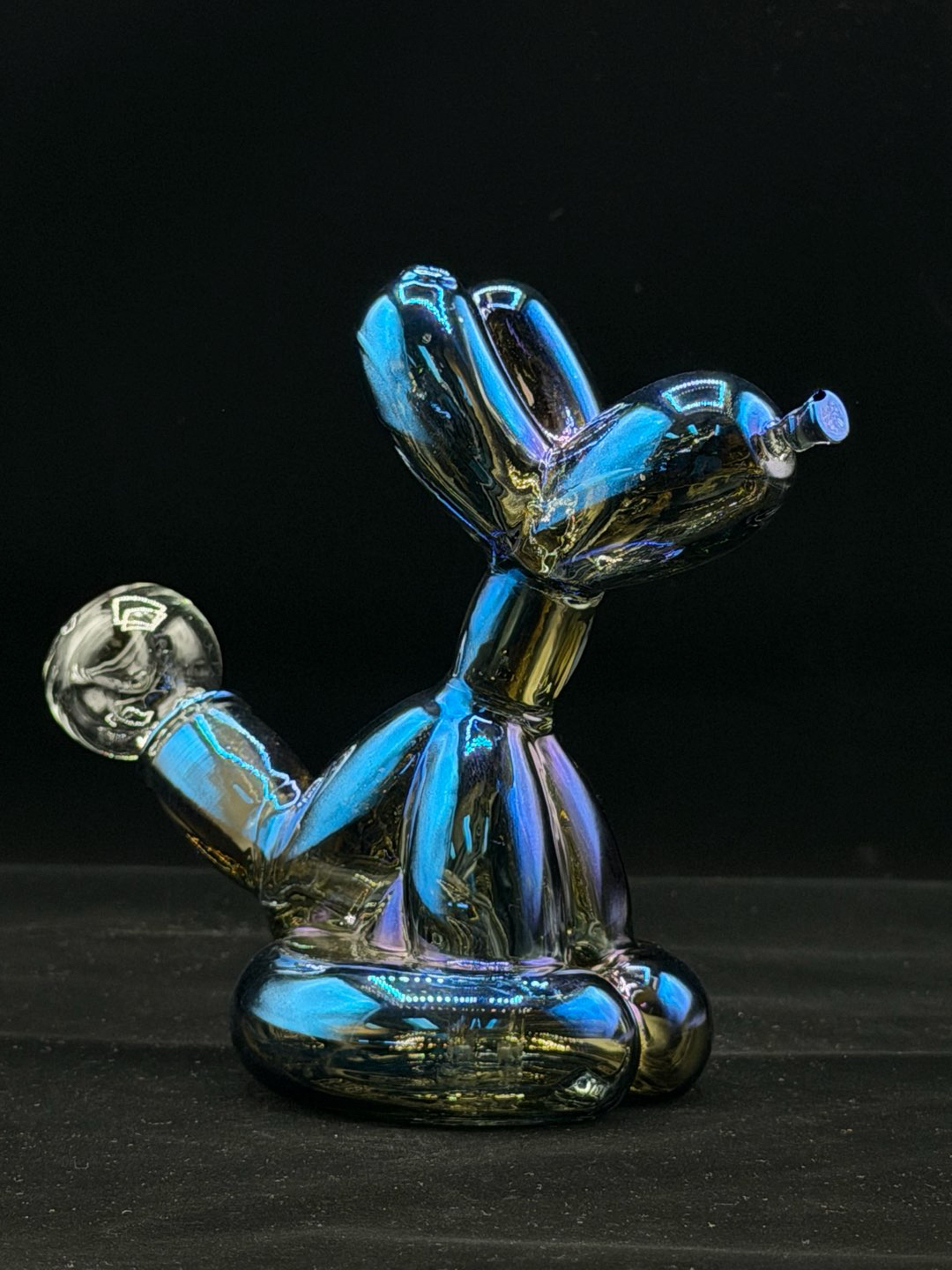 Preview pic of Balloon Dog Bong