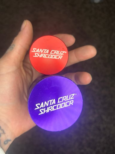 Preview pic of SANTA CRUZ SHREDDERS