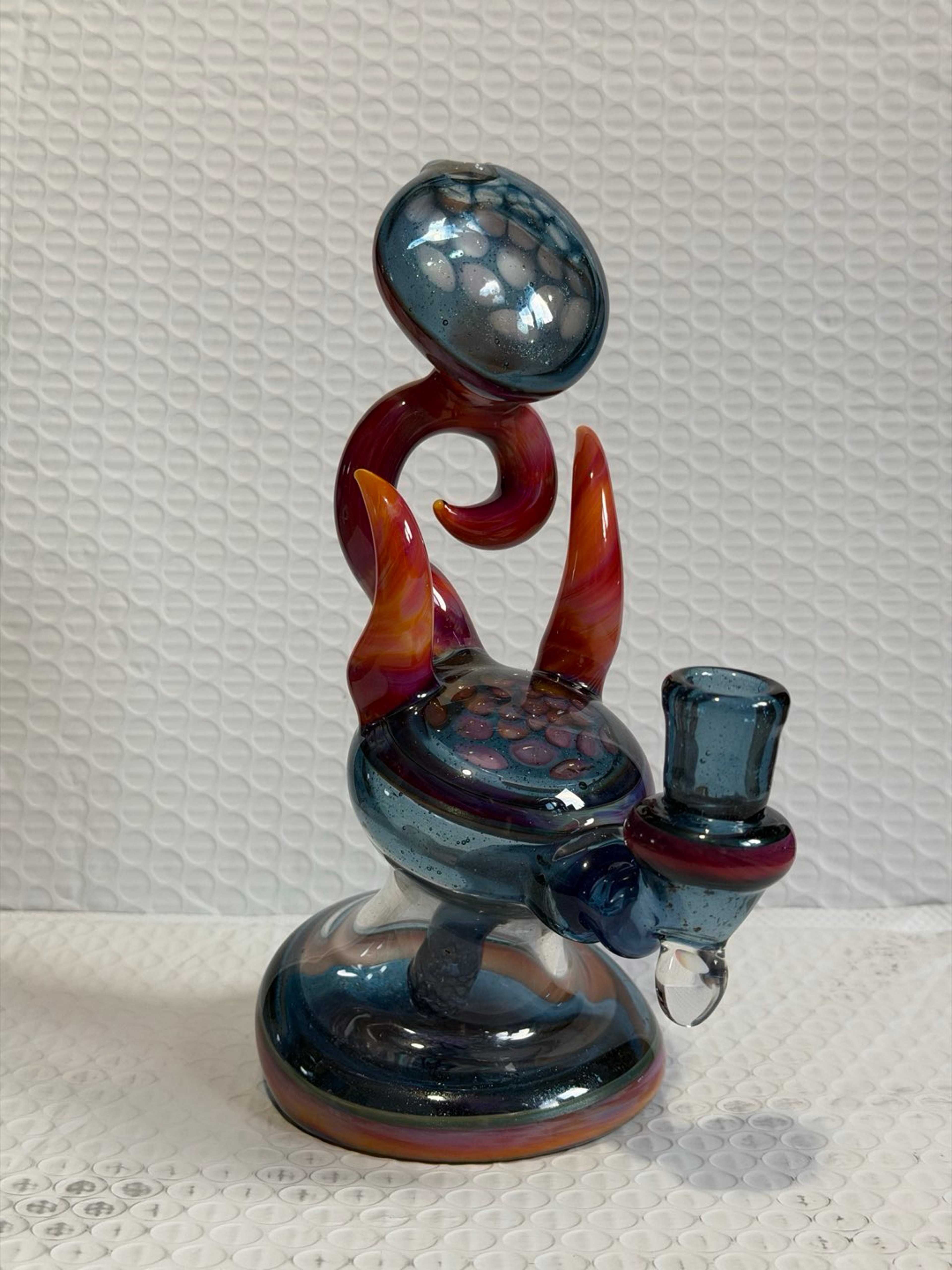 Preview pic of Mako Glass 14mm Creature Rig – Galaxy Fume w/ Encased Opal