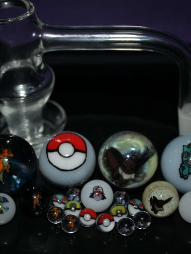 Preview pic of Smokémon bundle 🧇! Buy a pack of papers and win some glass!