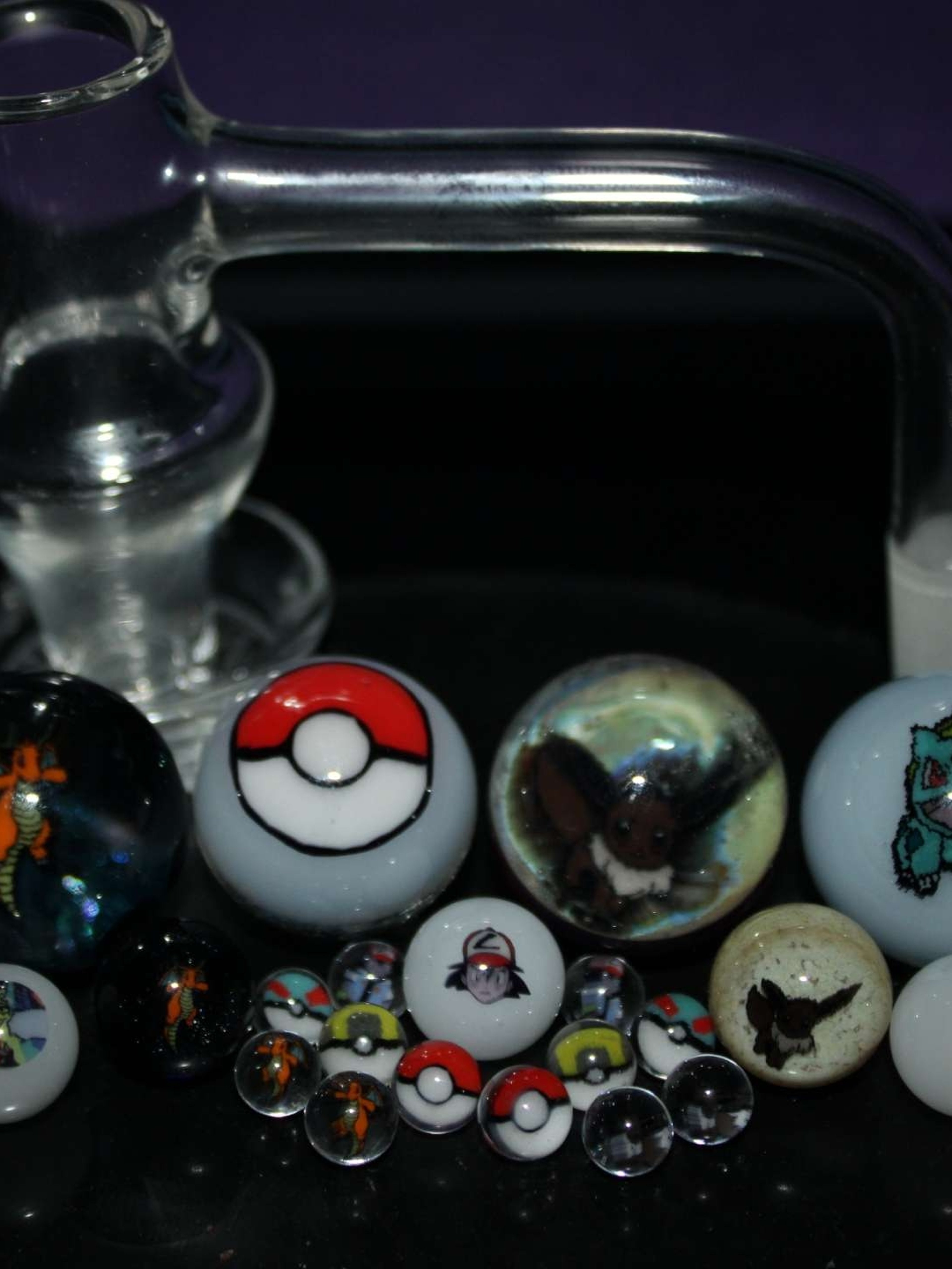 Preview pic of Smokémon bundle 🧇! Buy a pack of papers and win some glass!