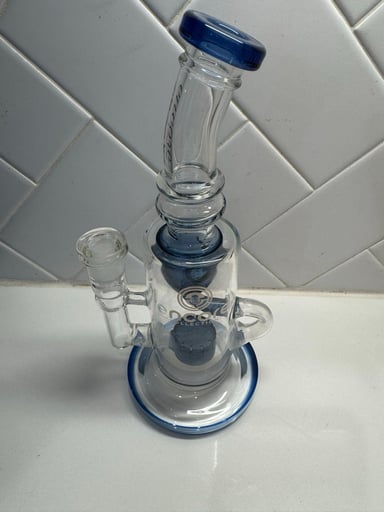 Preview pic of Encore Klein clear with blue accents,14mm joint & 9inches tall. Great function