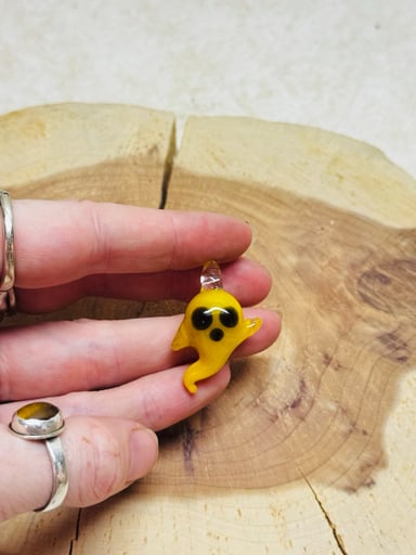Preview pic of Ghost pendant