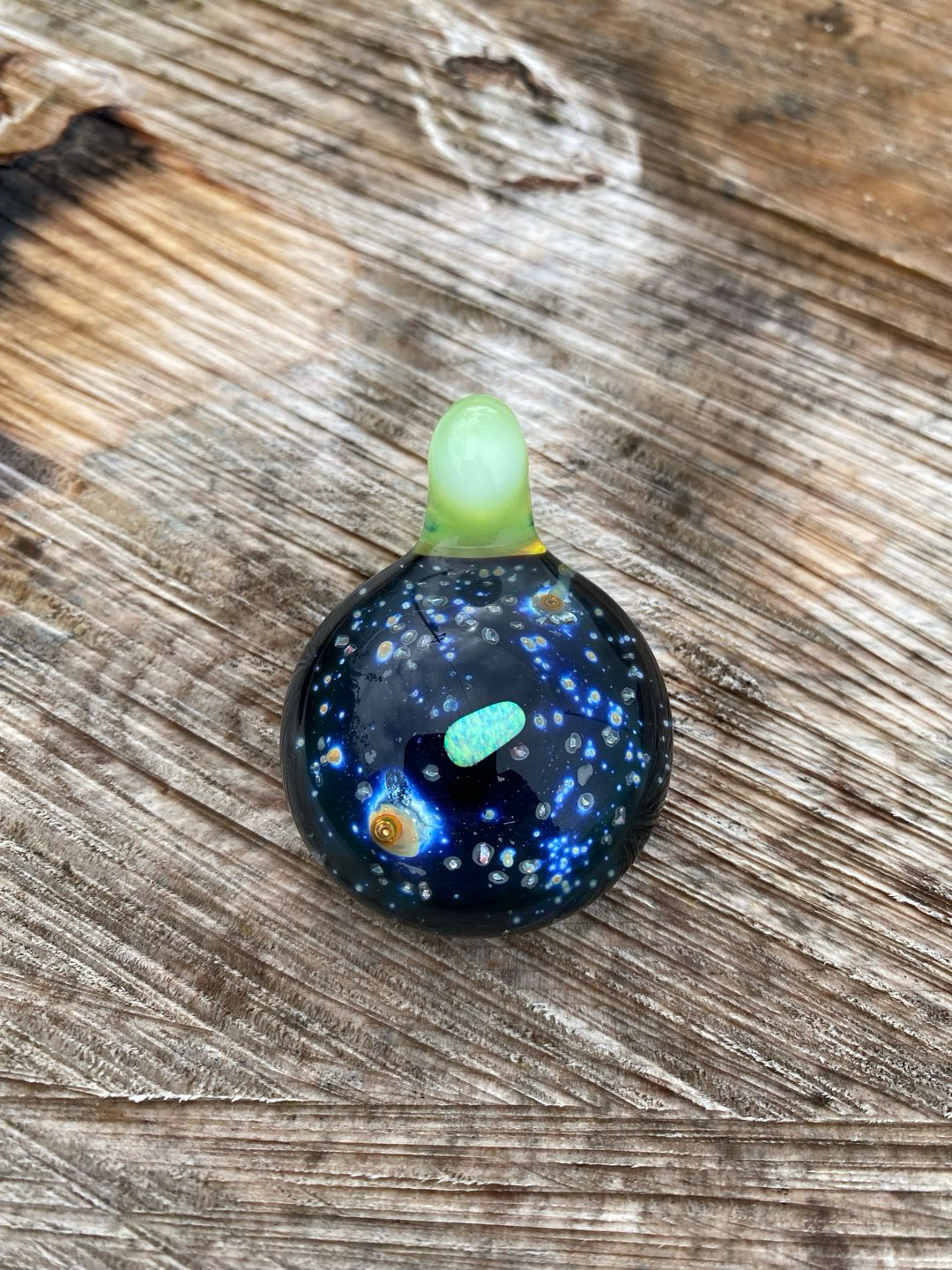 Preview pic of Space pendant