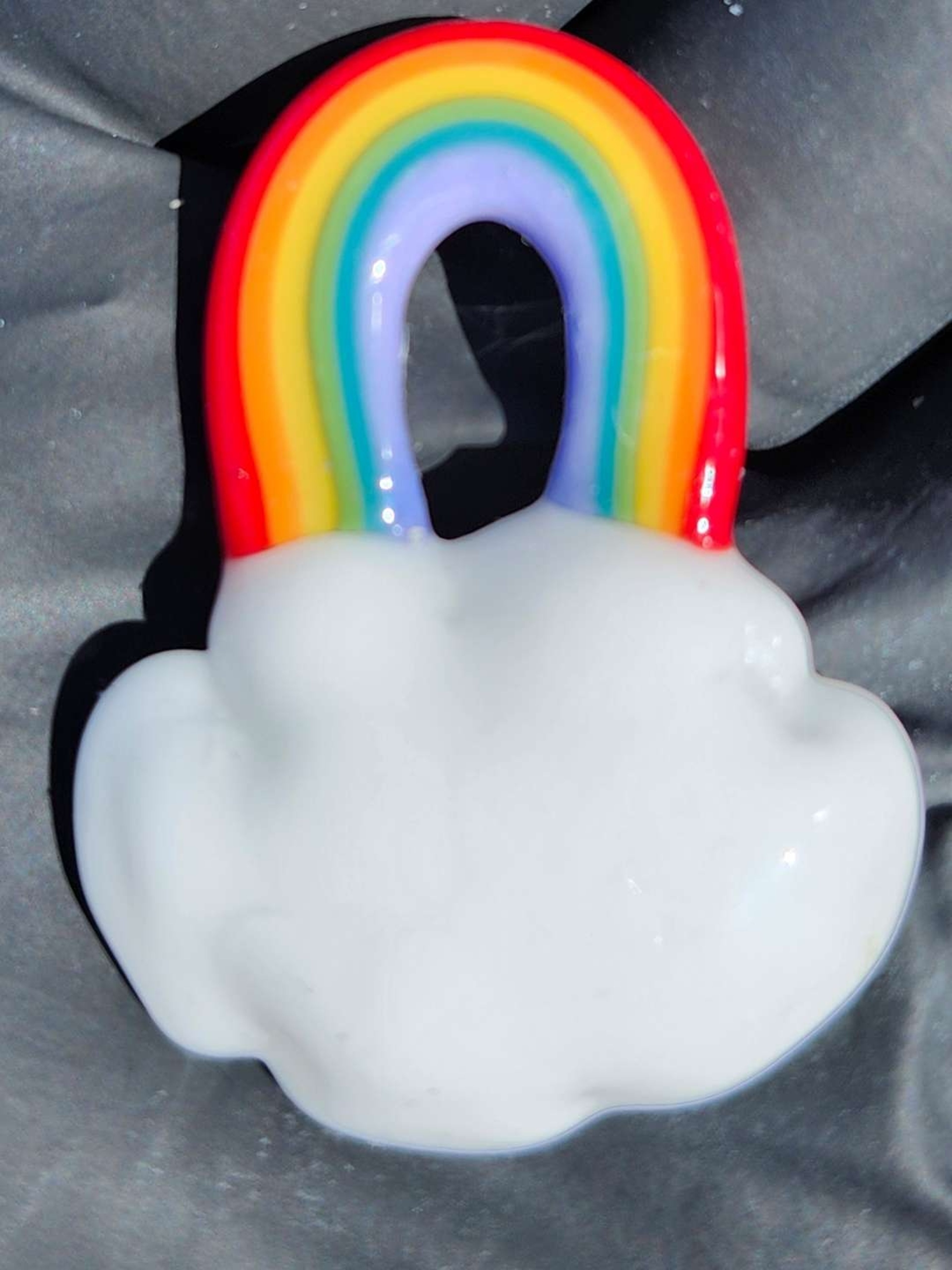 GLASS HAPPY CLOUD PENDANT image 0