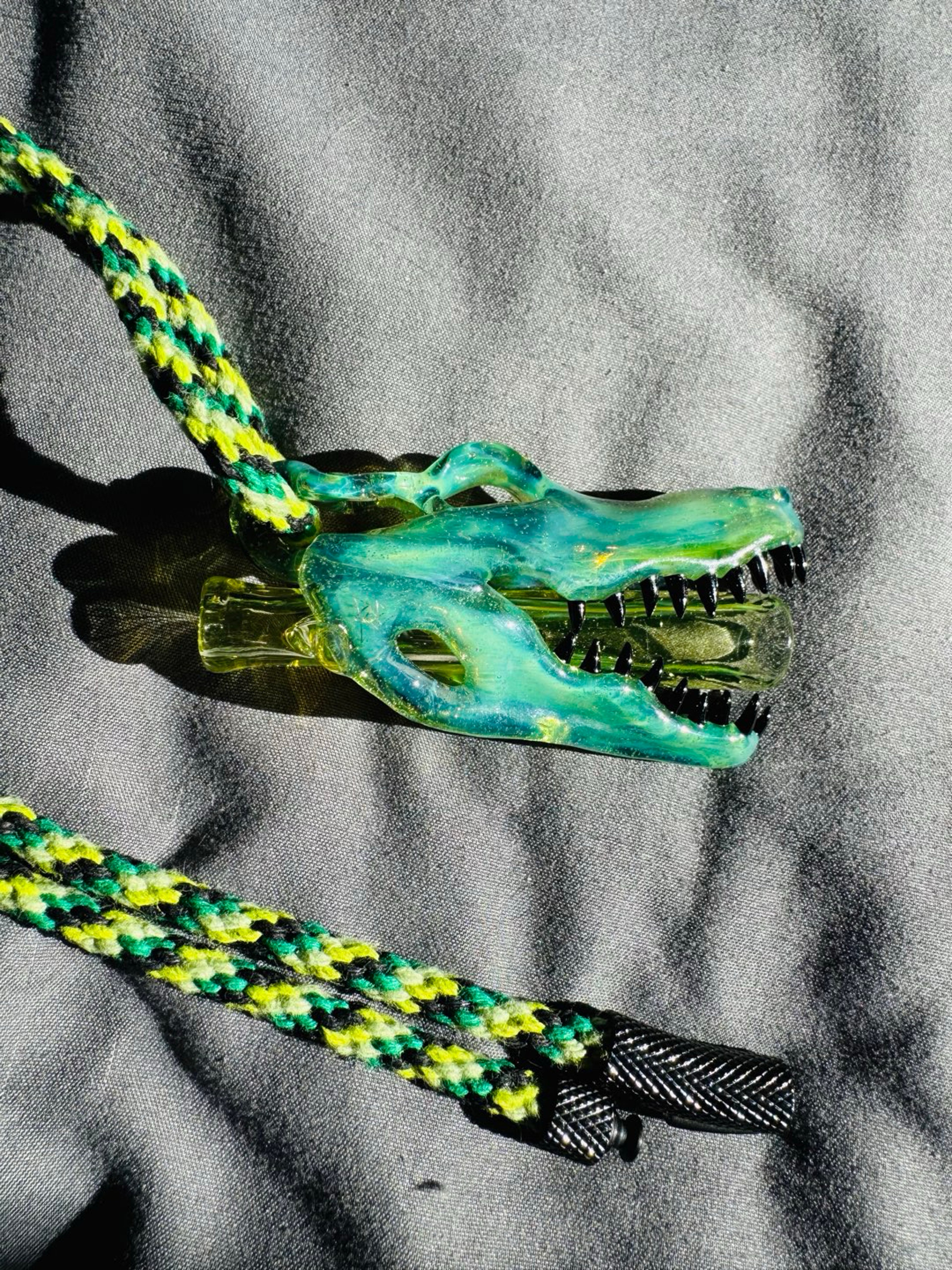Preview pic of 🔥ROE GLASS 🐊 XL RARE 2026 BRAND NEW!! JOINT TIP PENDANT🔥/CUSTOM HEMP NECKLACE🤙