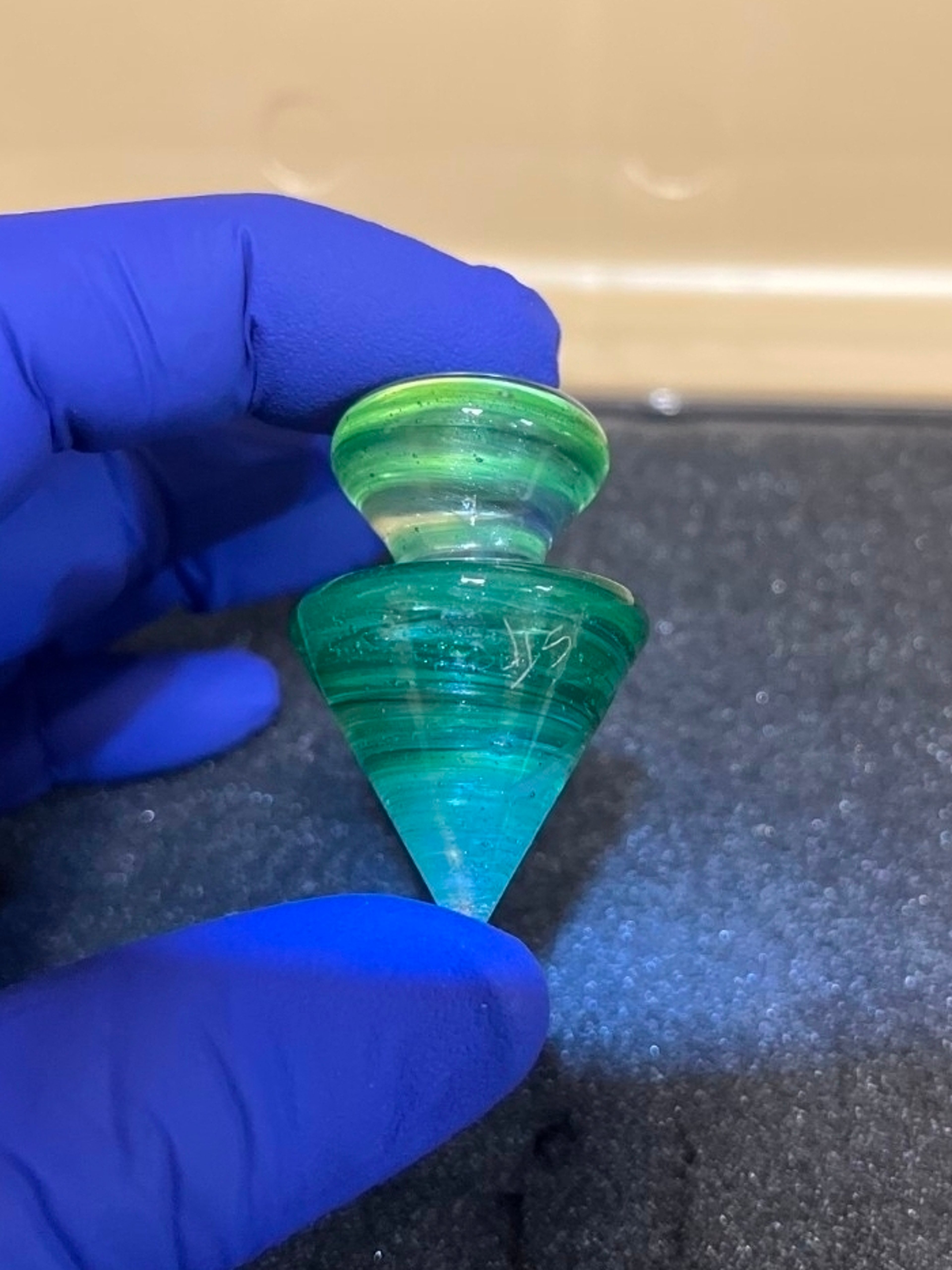 Preview pic of Str8glass carb cap