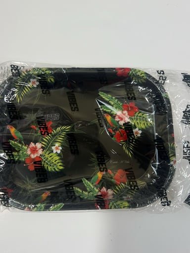 Preview pic of Vibes  Metal Rolling Tray Tropical Parrot 5.5”x7”