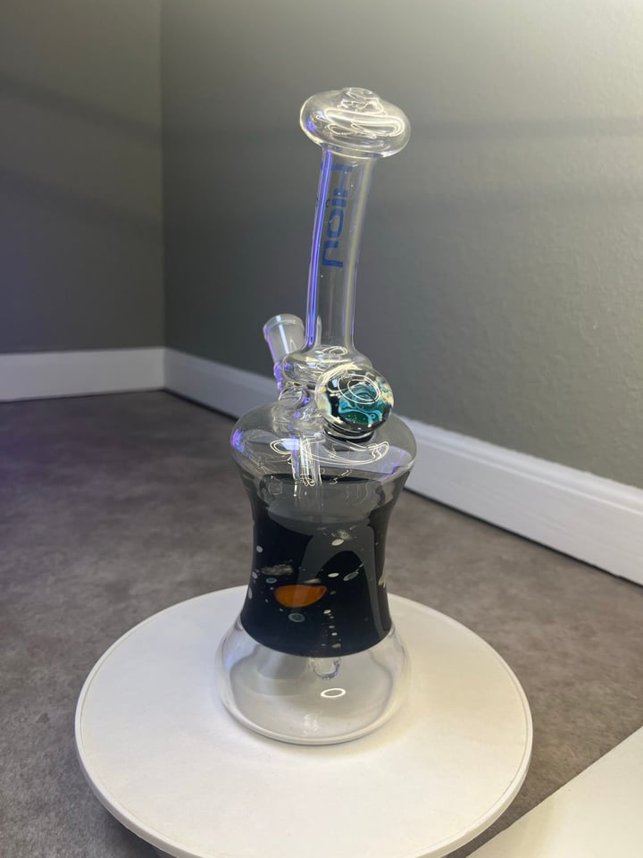 Hion Space Rig | Shop Dab Rigs on GlassPass