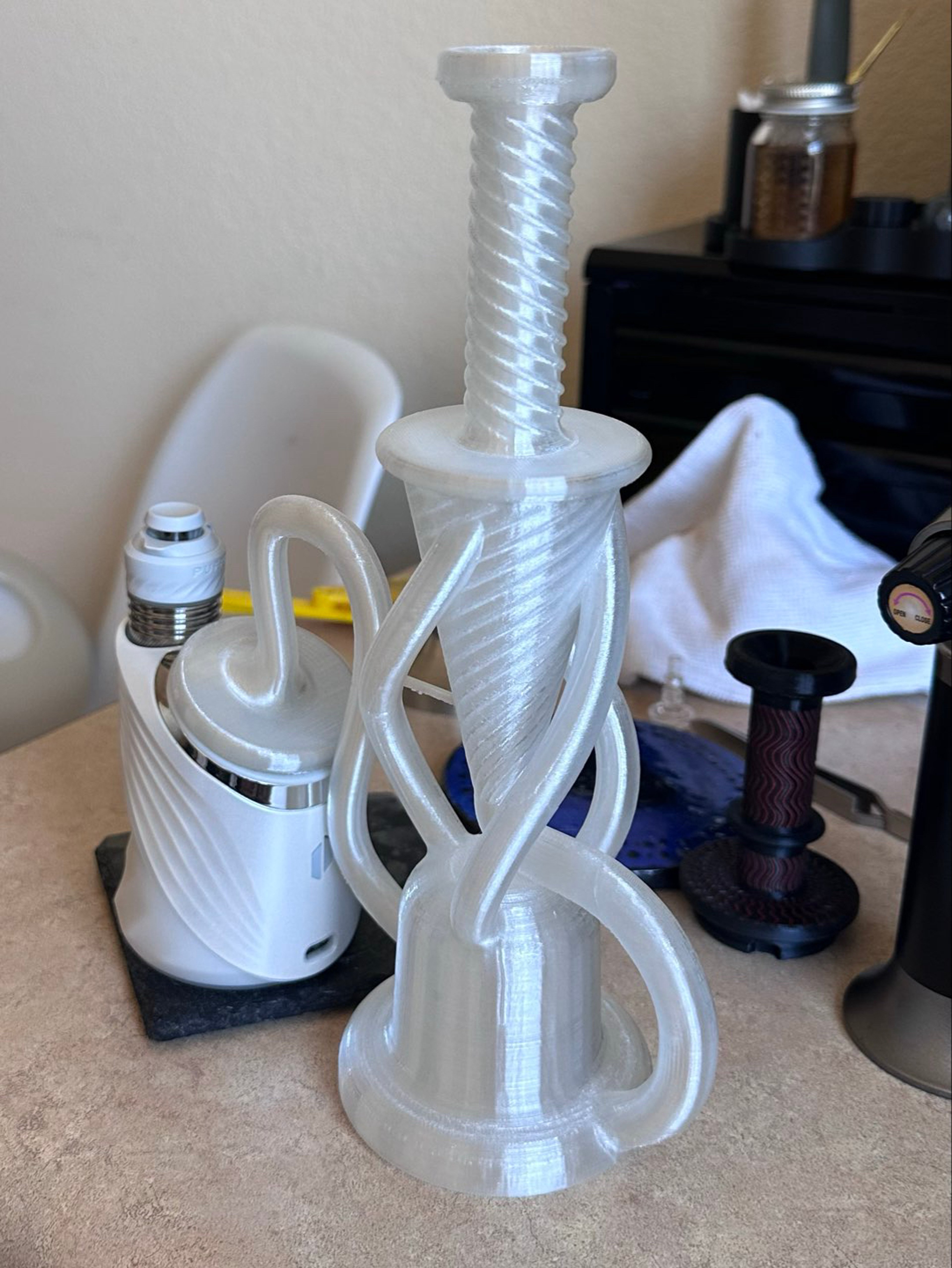 Preview pic of Puffco Turbo Recycler