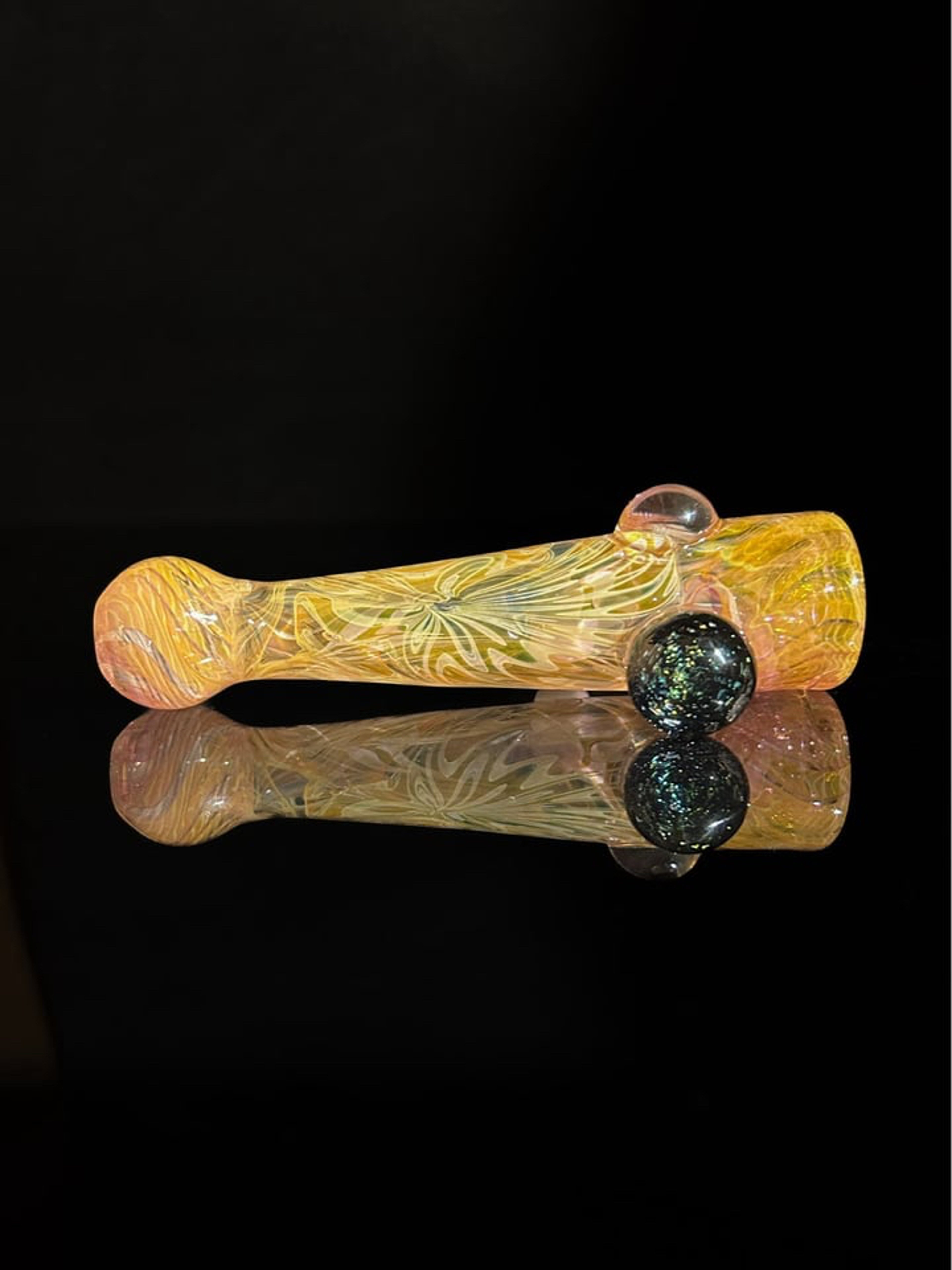 Preview pic of Dicrillic Chillum