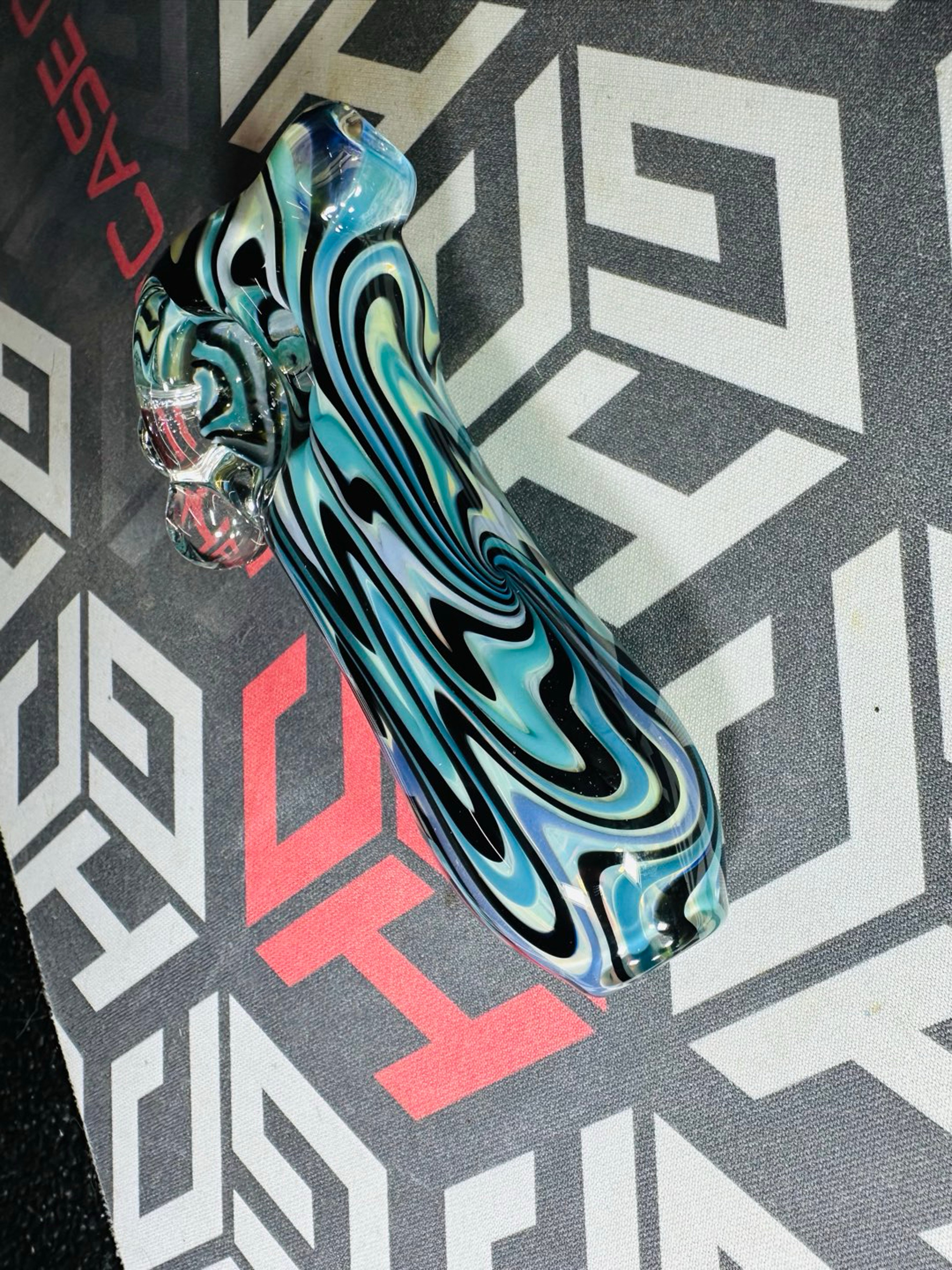 Preview pic of Inside-Out Reversed Wig-Wag Spoon Pipe