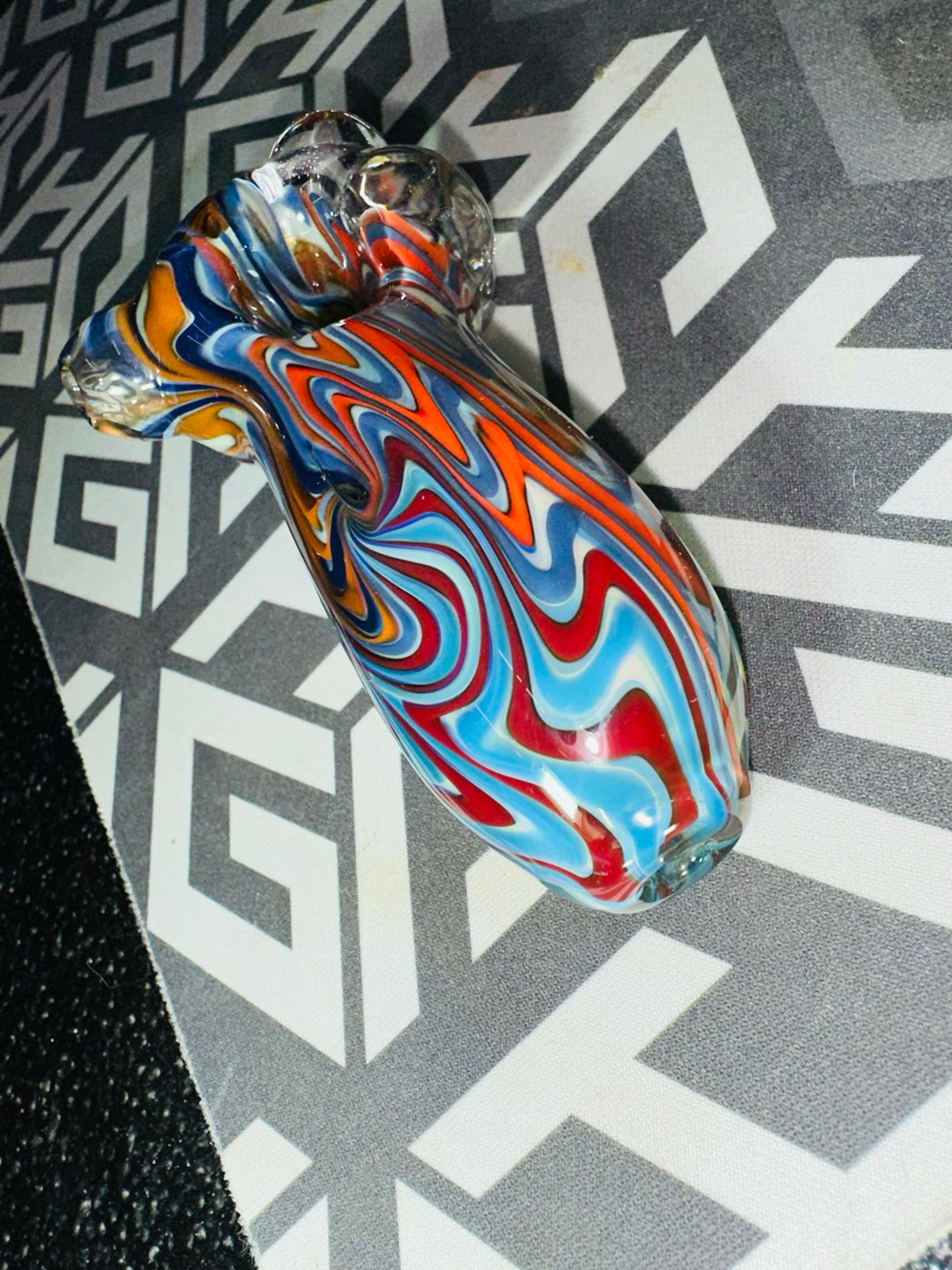 Inside-Out Reversed Wig-Wag Spoon Pipe image 0