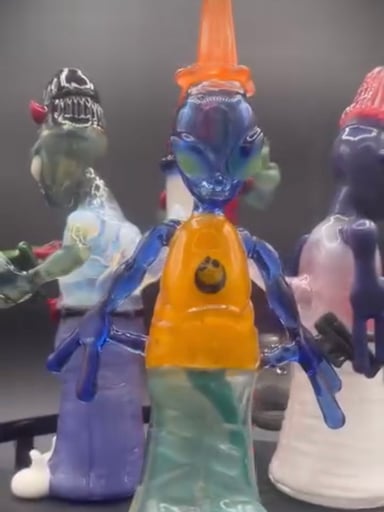 Preview pic of Alien