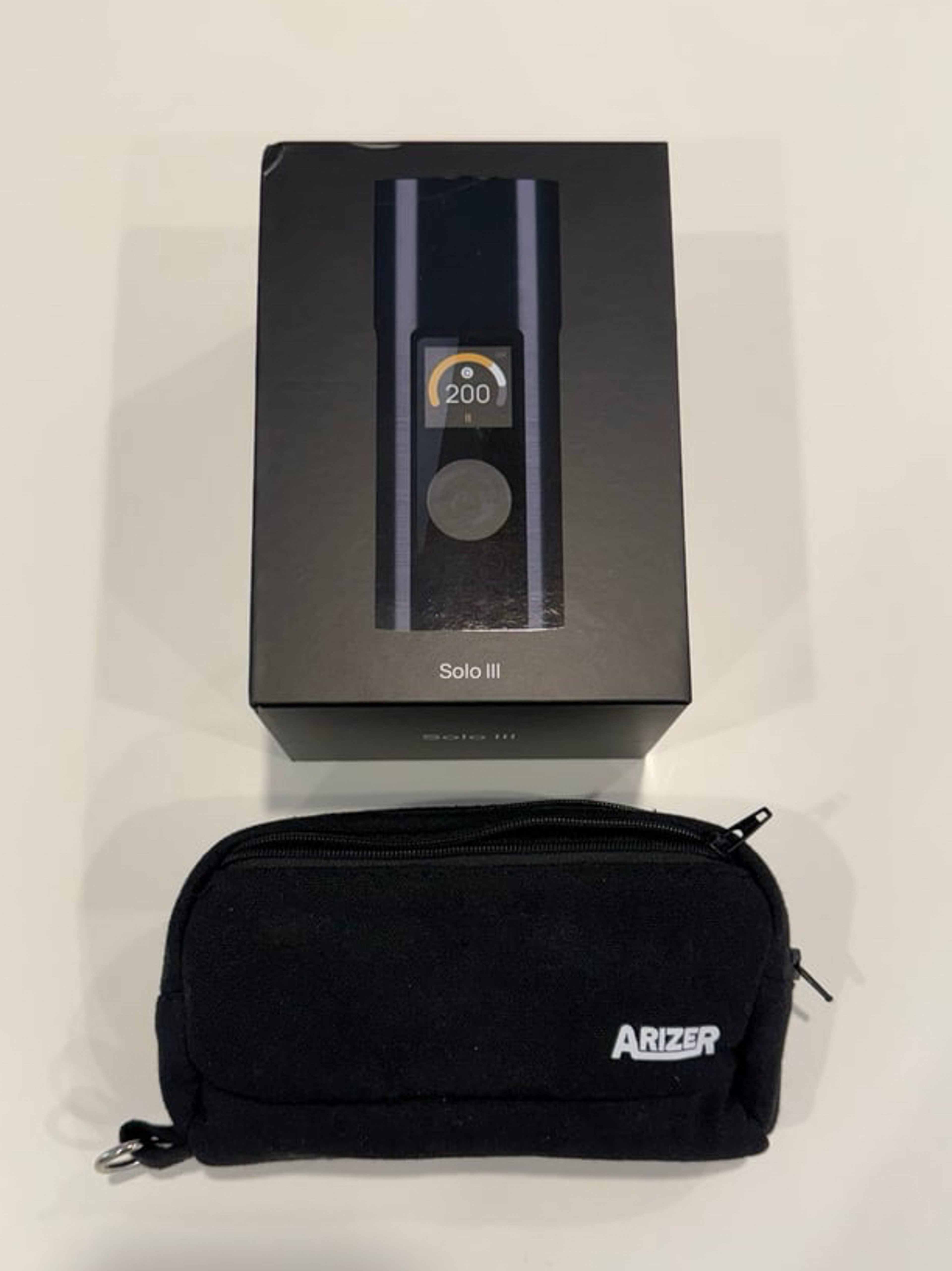 Preview pic of Arizer Solo III 3 Portable Dry Herb Vaporizer w/ Accessories & Soft-Shell Carry Case