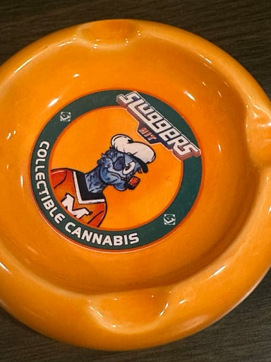 Preview pic of Ceramic Ash Tray