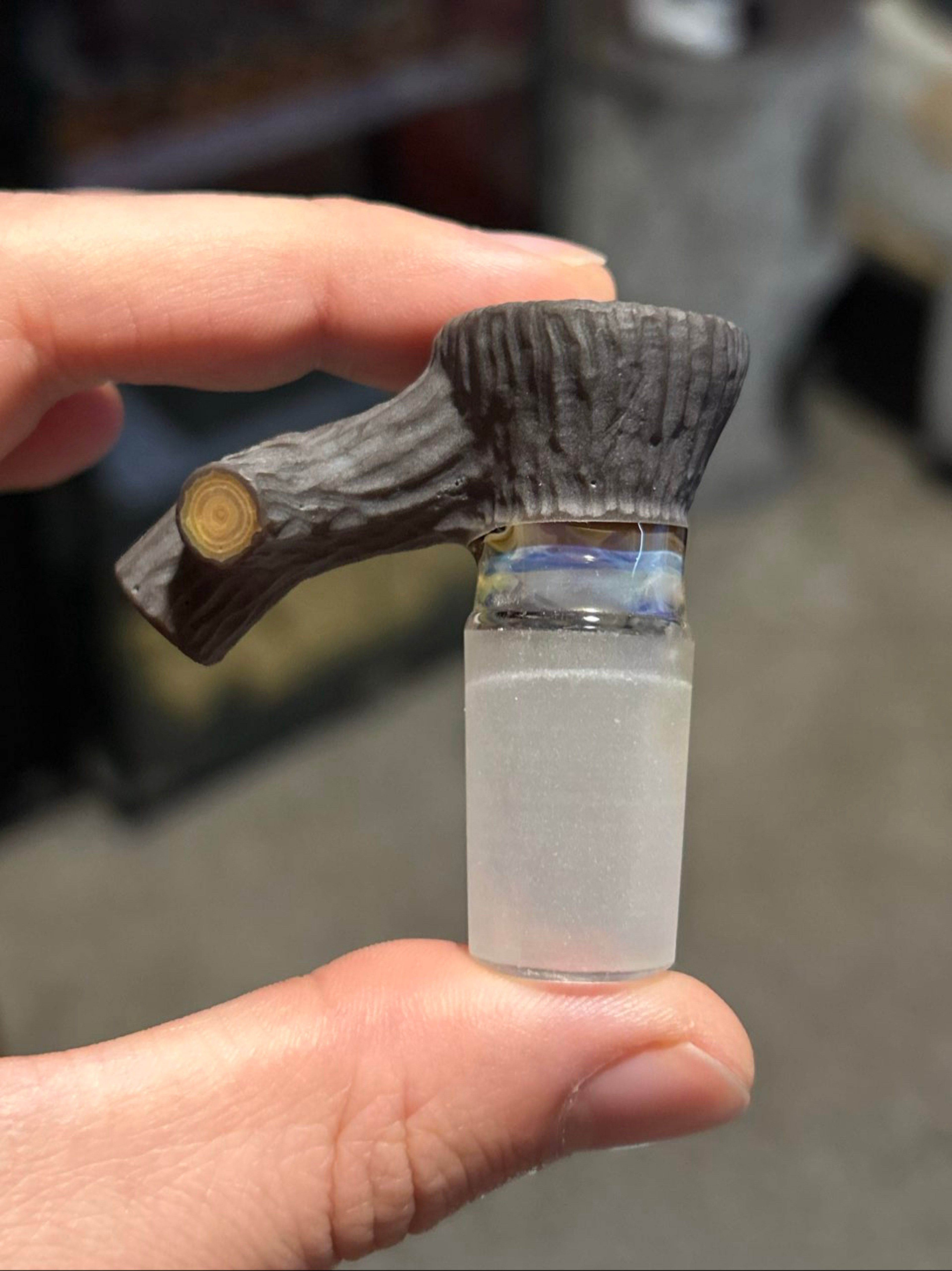 Preview pic of @gidsglass 18mm 4hole Slide 🛝