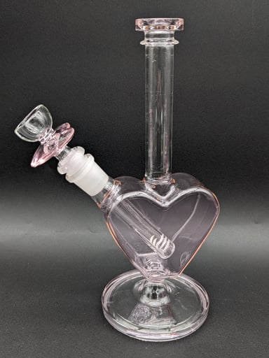 Preview pic of HEART SHAPED BEAKER
