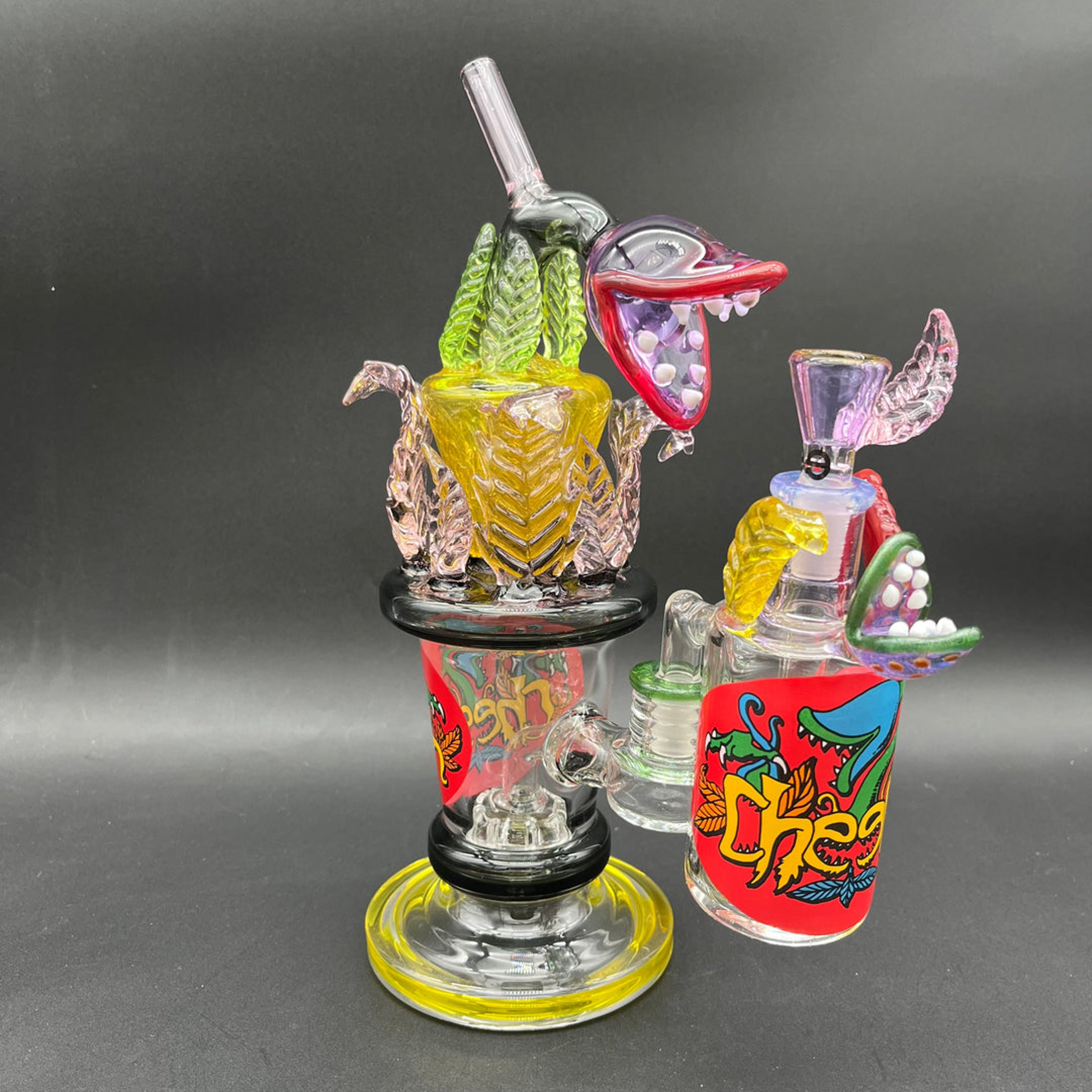 Preview pic of CHEECH GLASS - 10.5" VENUS FLY TRAP SET