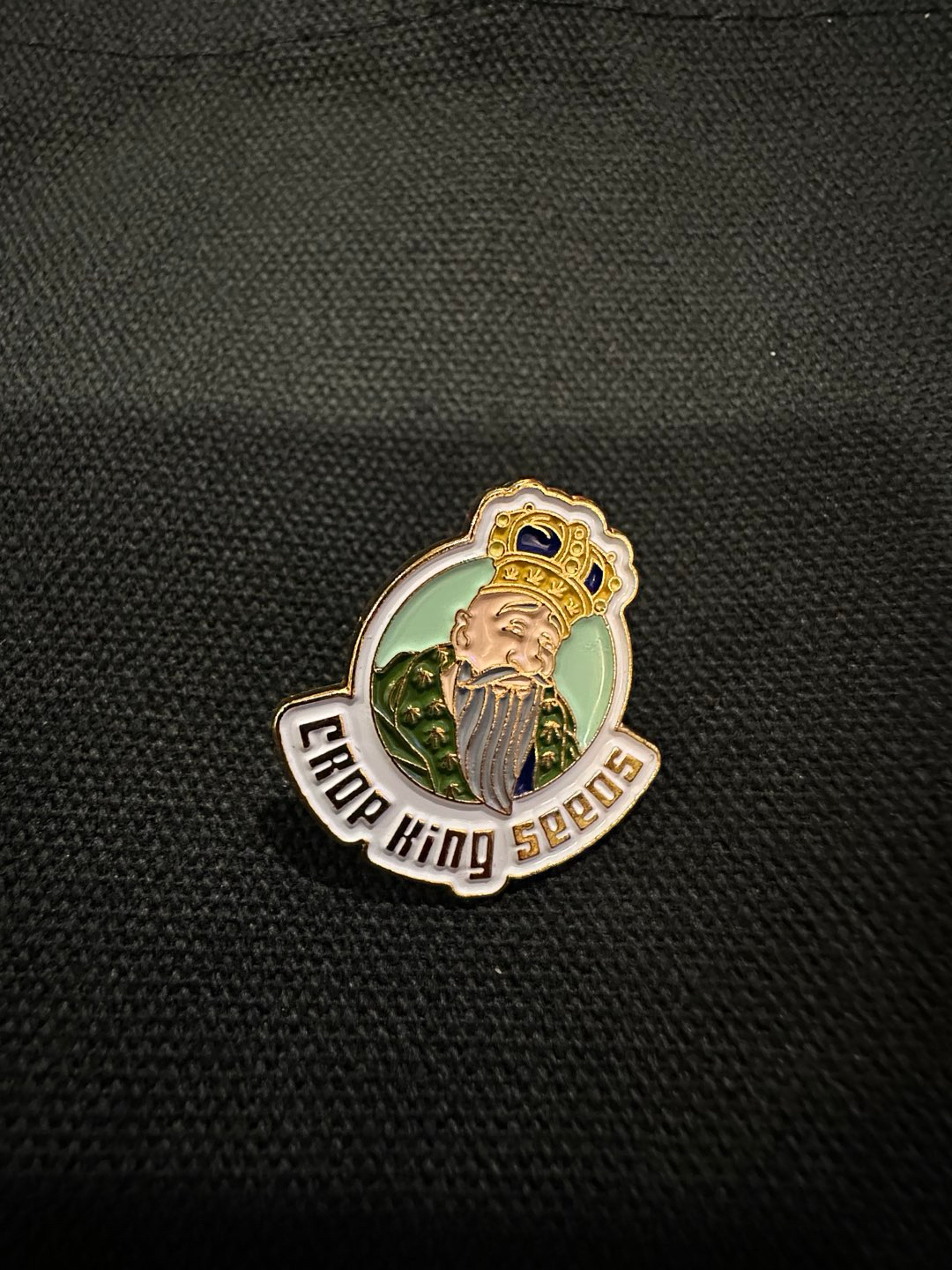 Preview pic of Enamel Crop King Seeds Pin